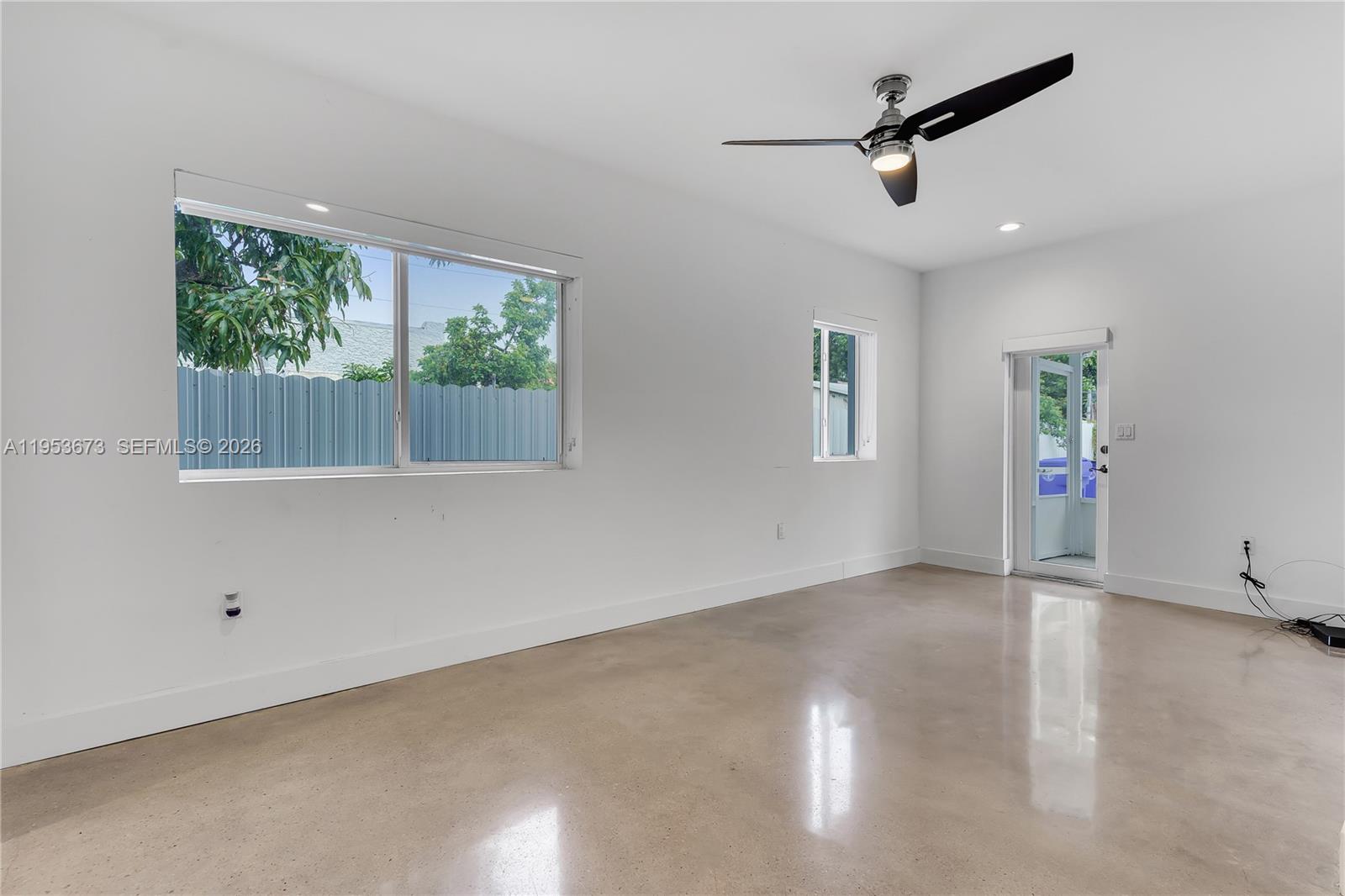 2247 NW 2nd St, Miami FL 33125
