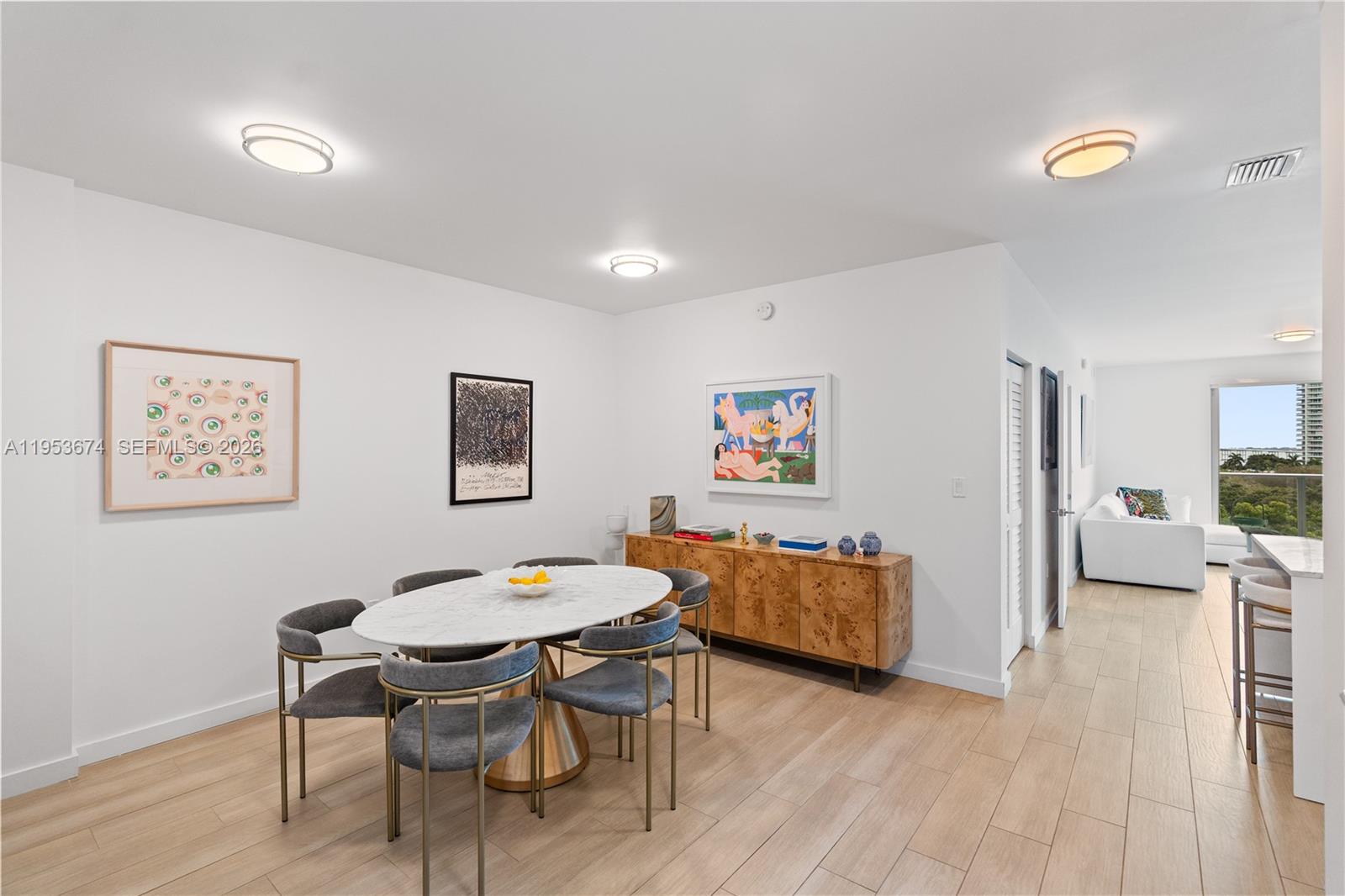 1600 SW 1st Ave #807, Miami FL 33129