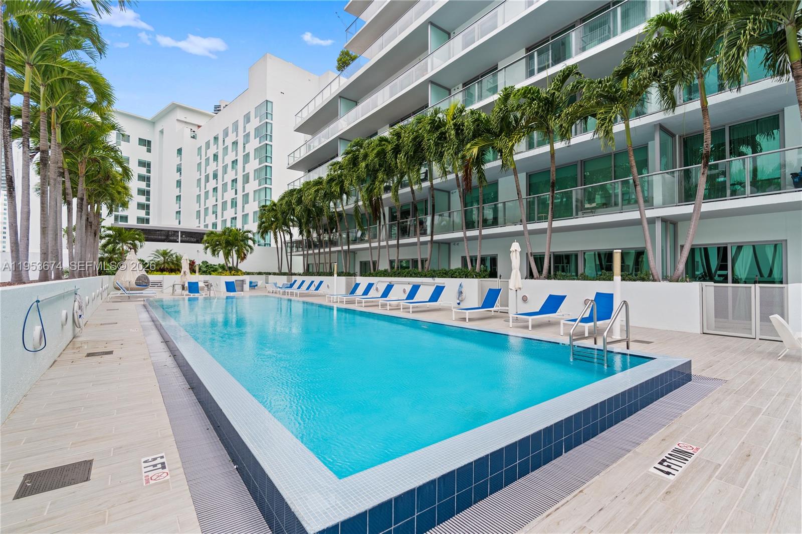 1600 SW 1st Ave #807, Miami FL 33129