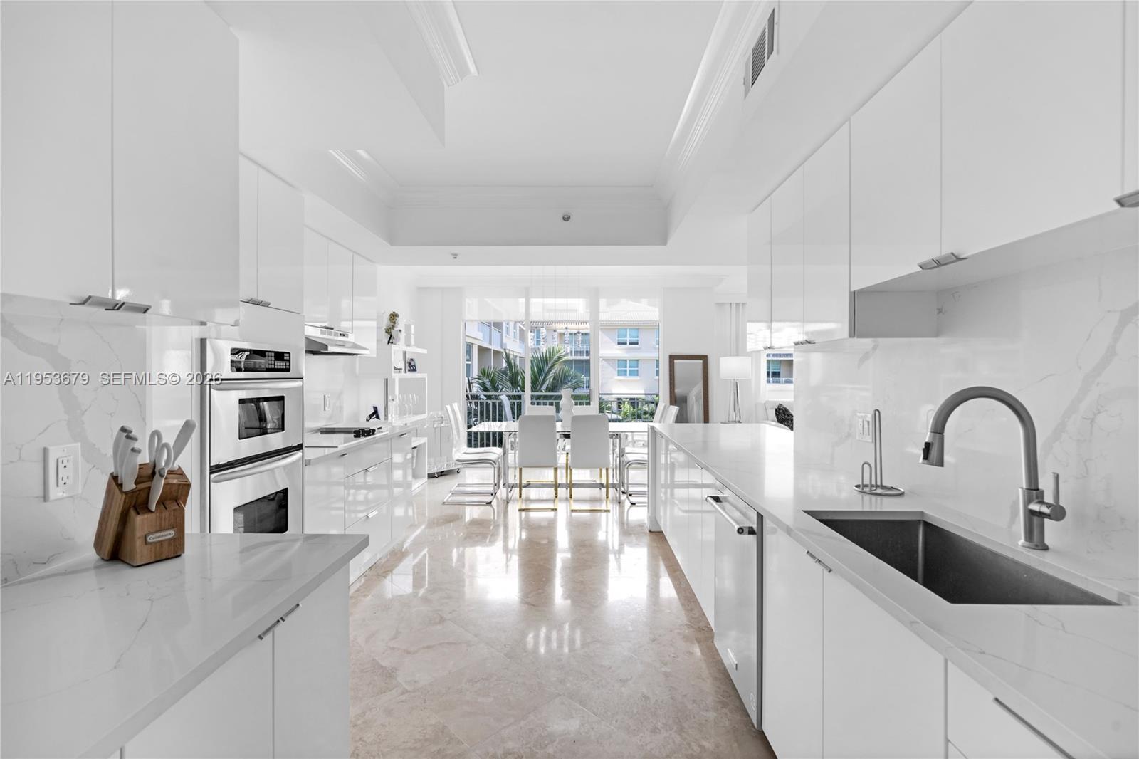 99 SE Mizner Blvd #PH16, Boca Raton FL 33432