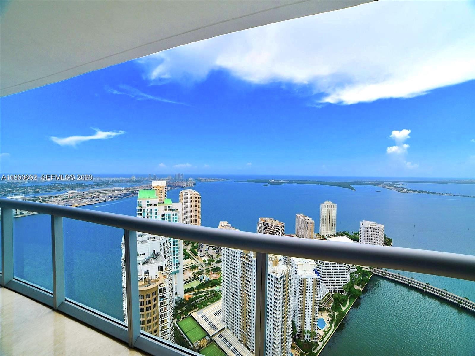 465 Brickell Ave #5603, Miami FL 33131