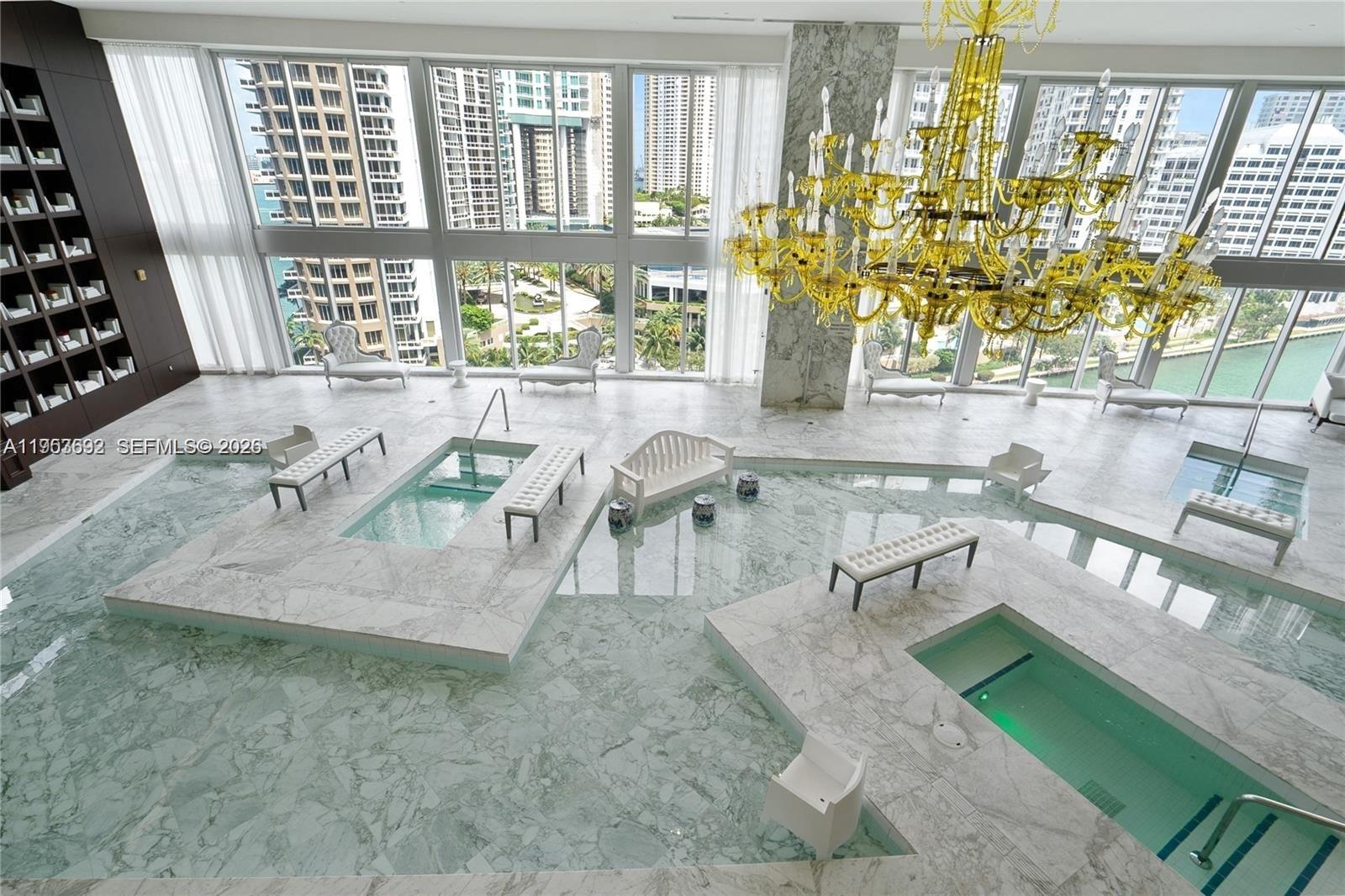 465 Brickell Ave #5603, Miami FL 33131