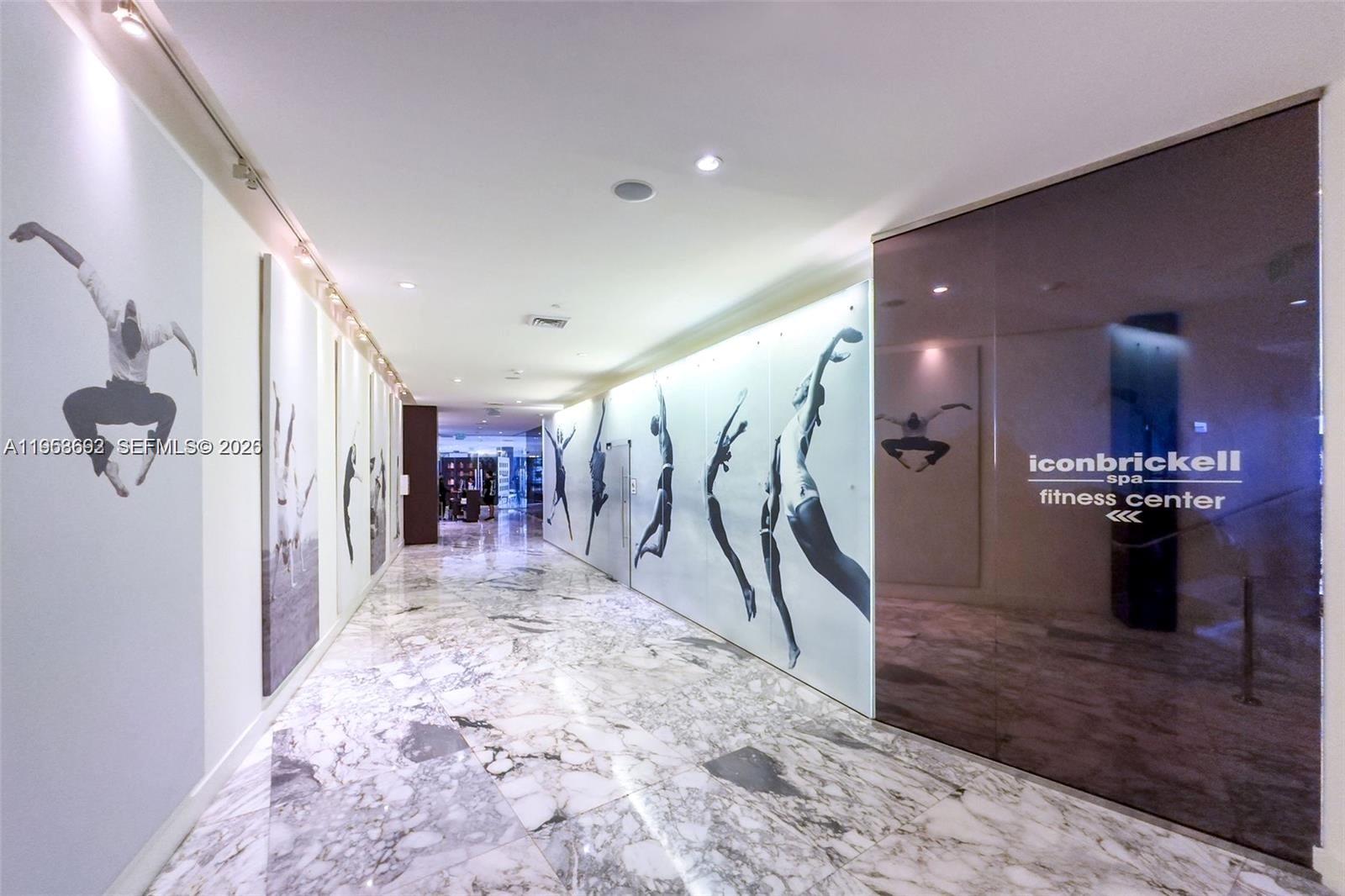 465 Brickell Ave #5603, Miami FL 33131