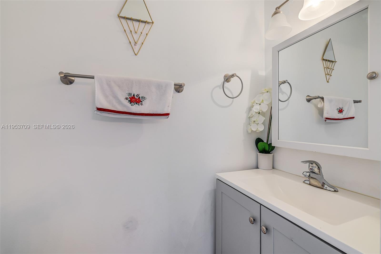 10026 Hammocks Blvd #207-6, Miami FL 33196
