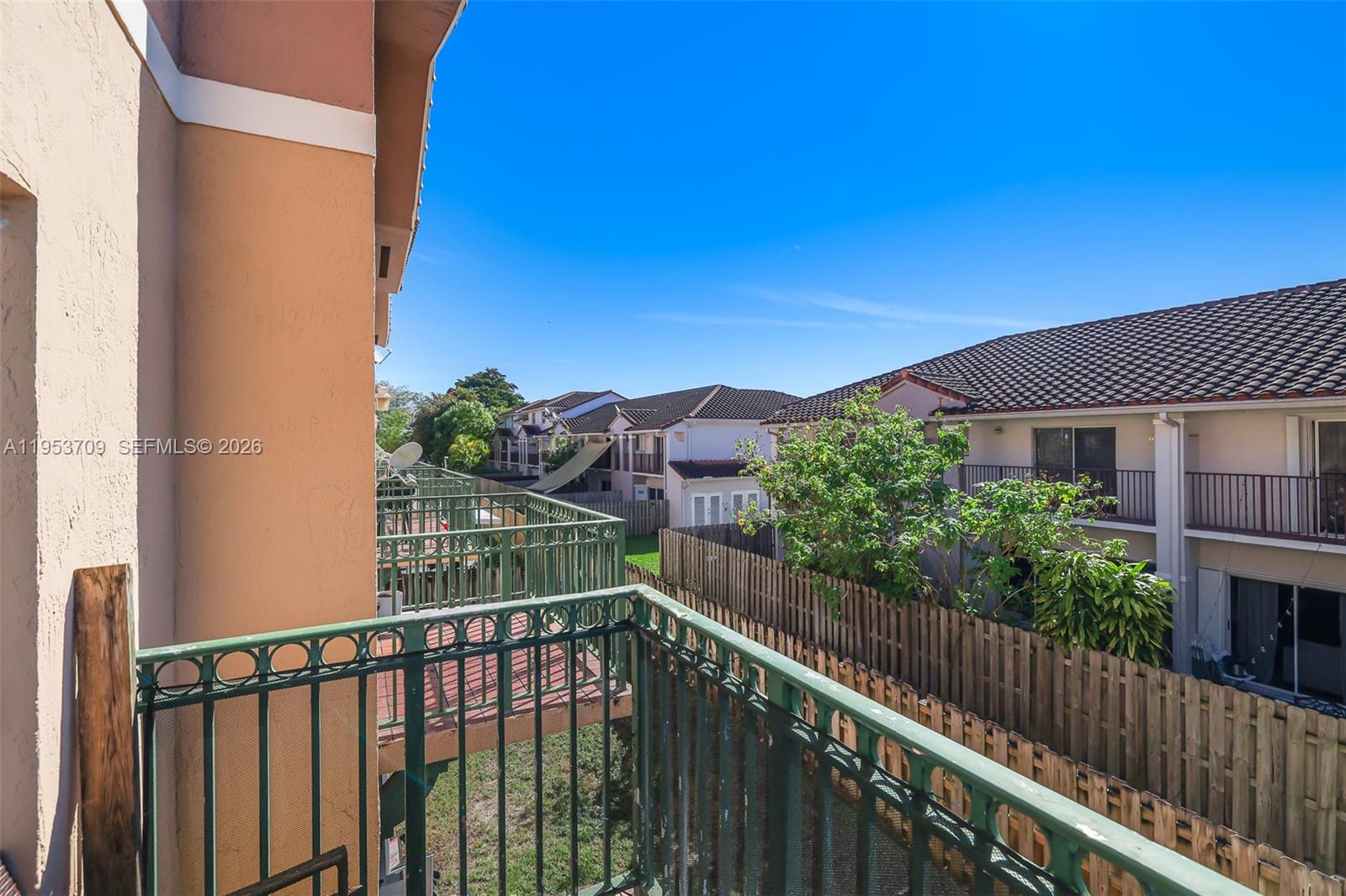 10026 Hammocks Blvd #207-6, Miami FL 33196
