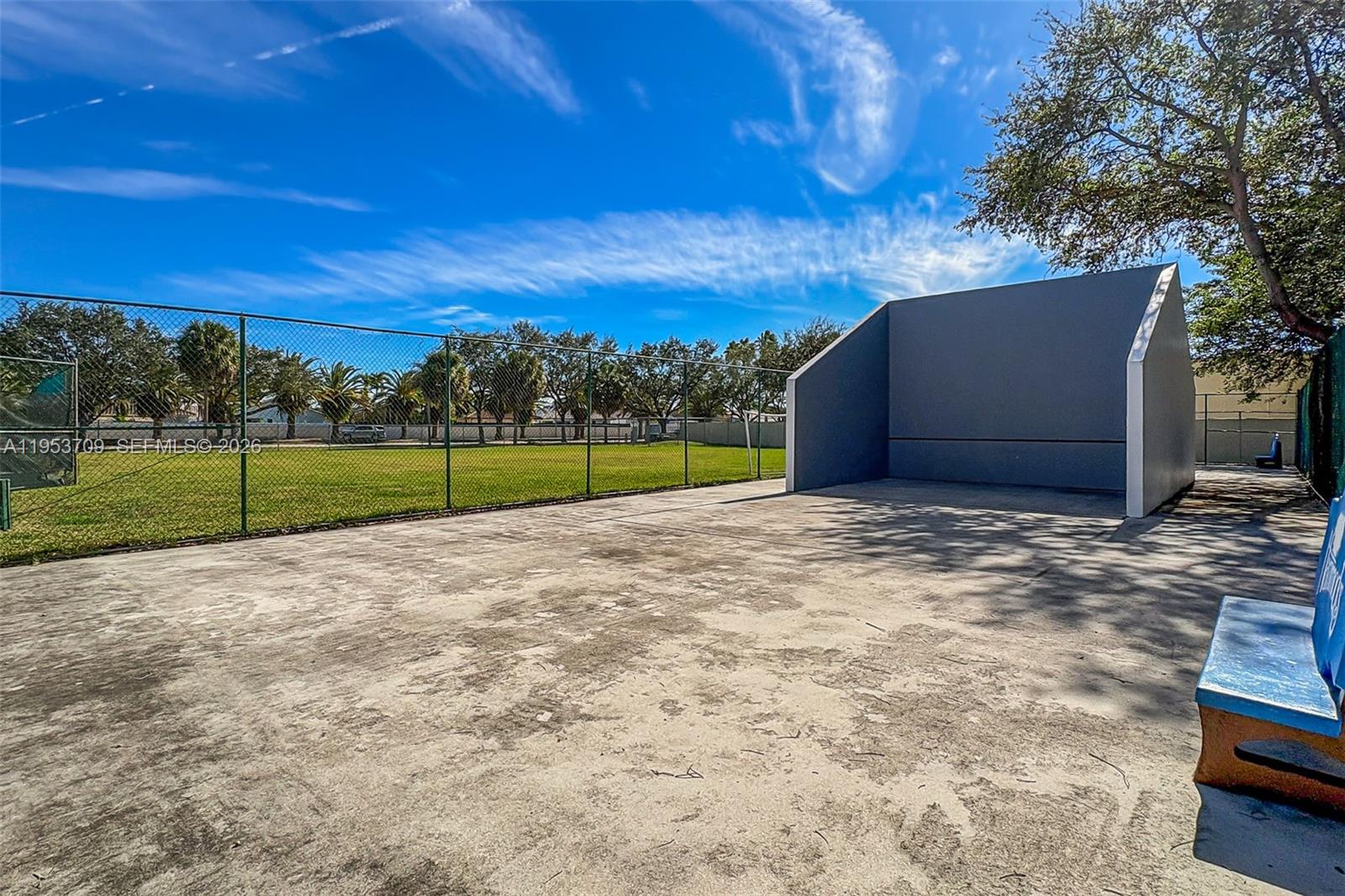10026 Hammocks Blvd #207-6, Miami FL 33196