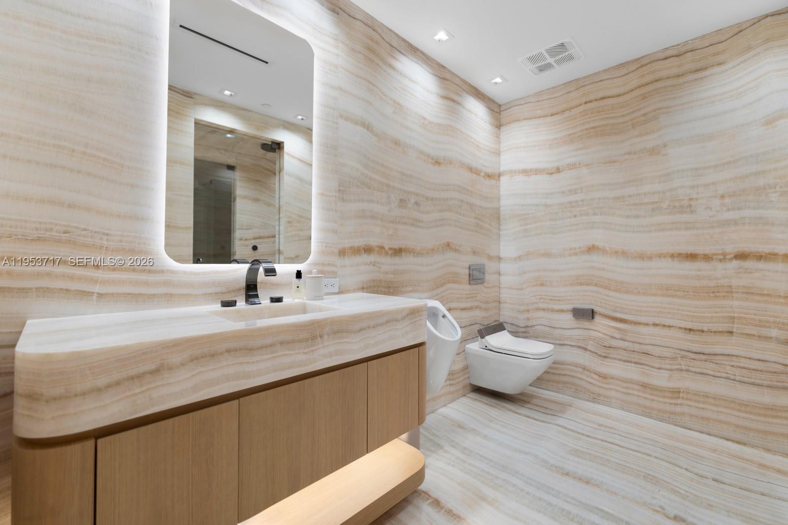 18501 Collins Ave #3704, Sunny Isles Beach FL 33160