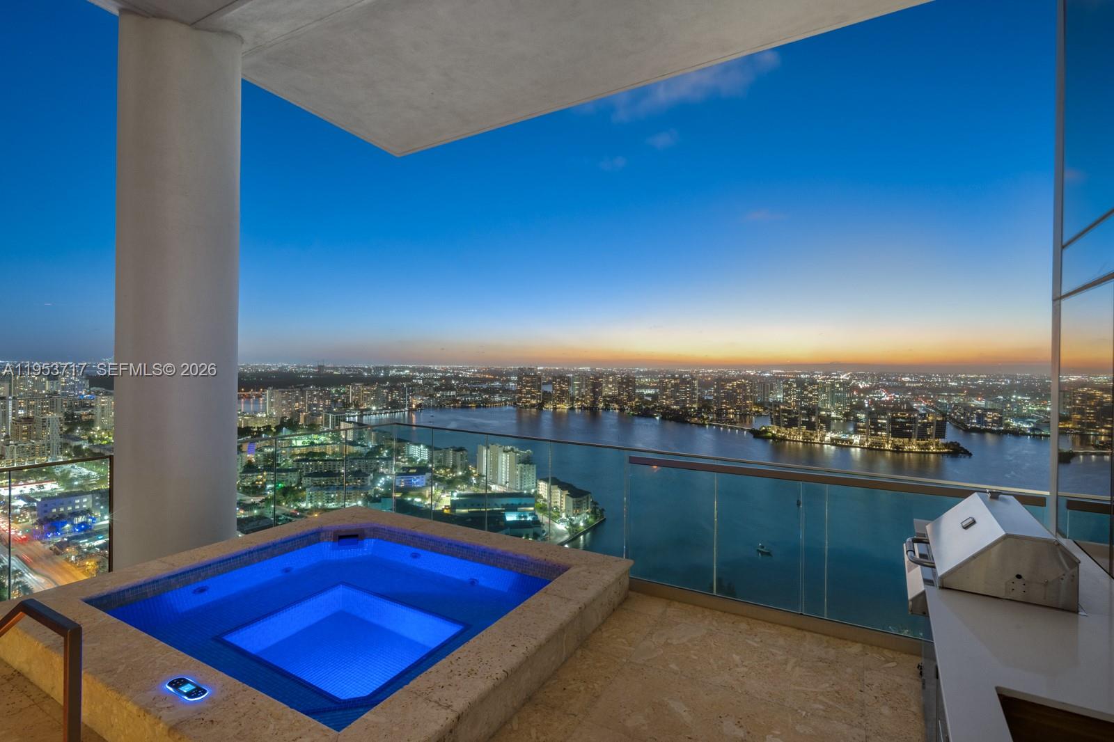 18501 Collins Ave #3704, Sunny Isles Beach FL 33160