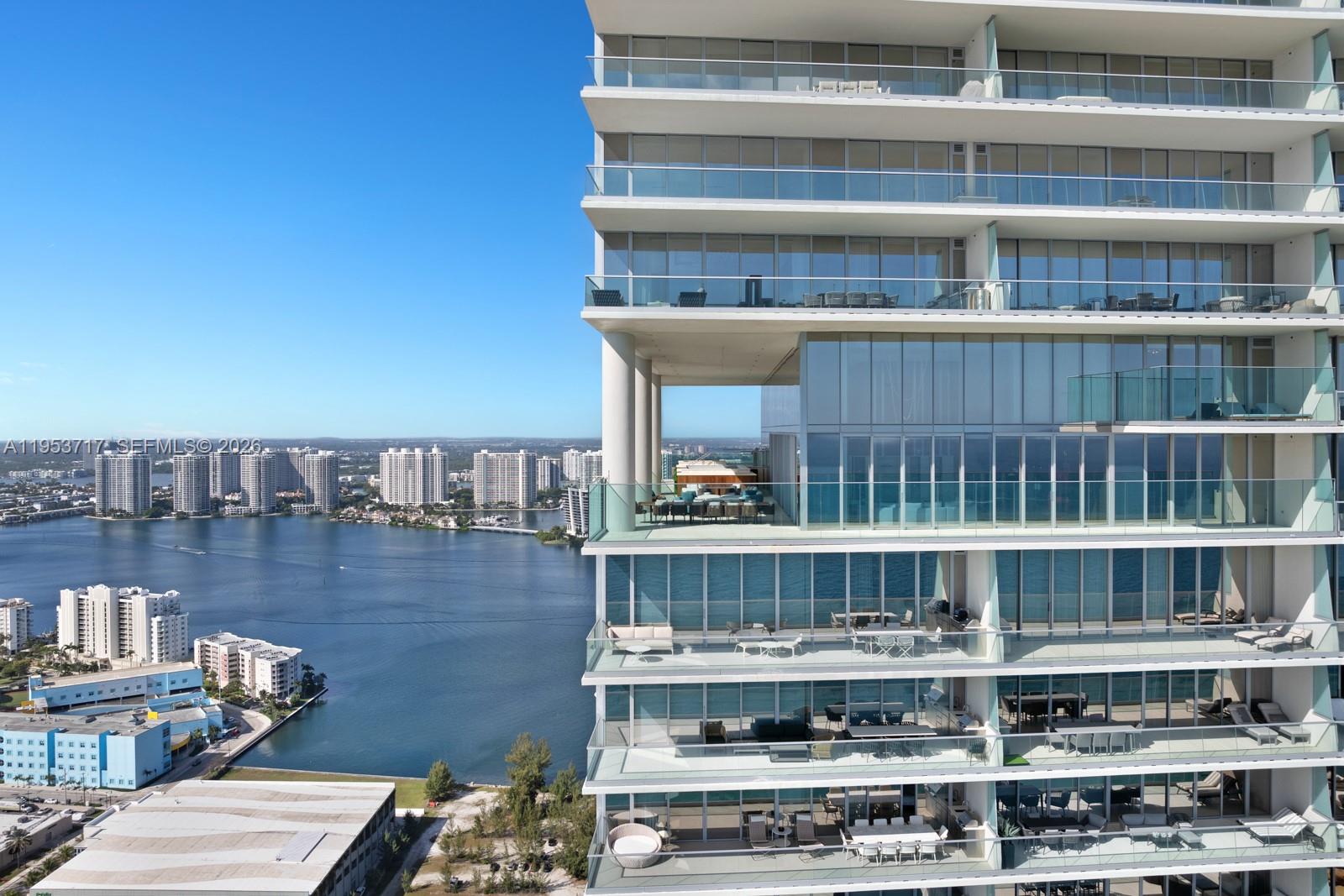 18501 Collins Ave #3704, Sunny Isles Beach FL 33160