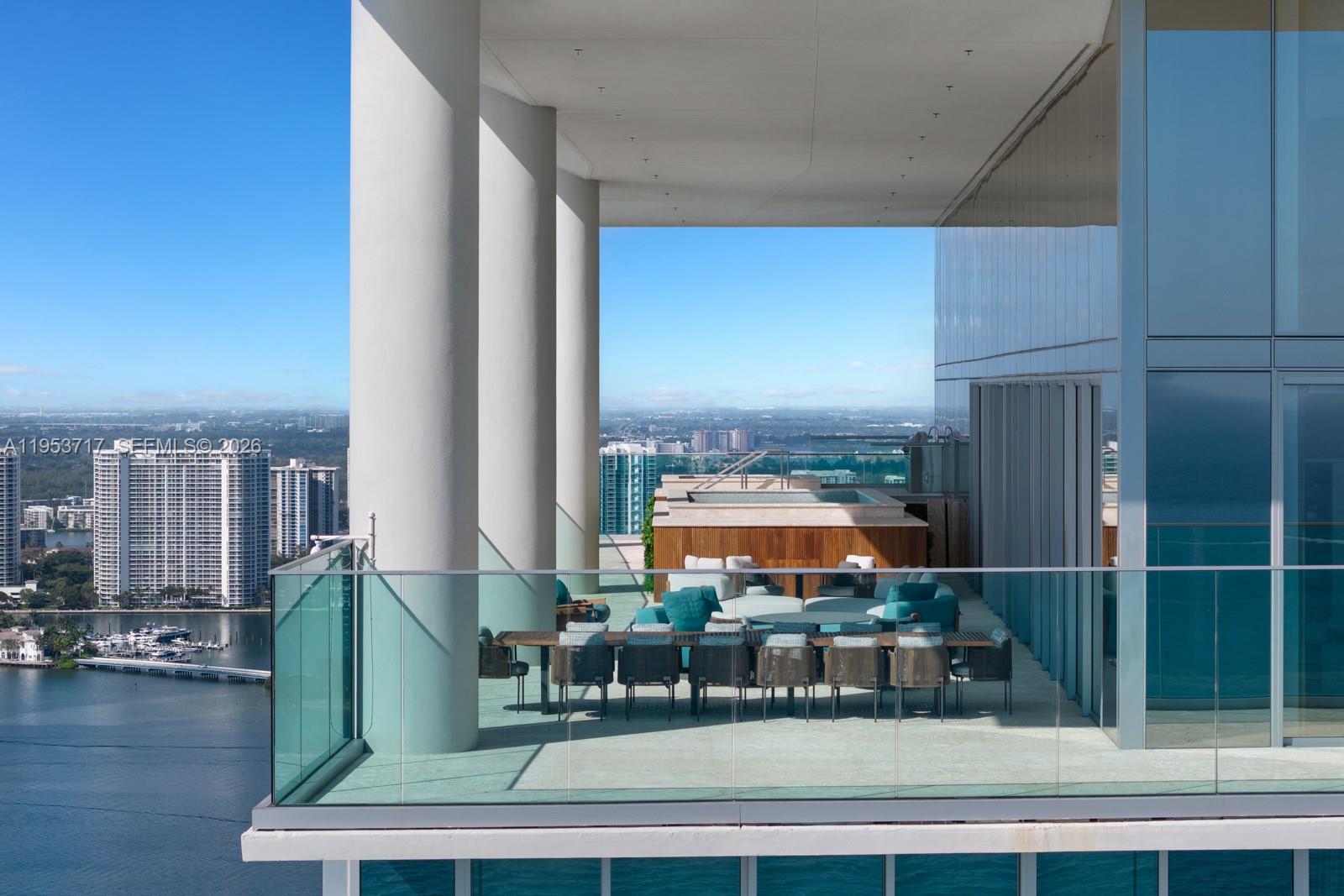18501 Collins Ave #3704, Sunny Isles Beach FL 33160