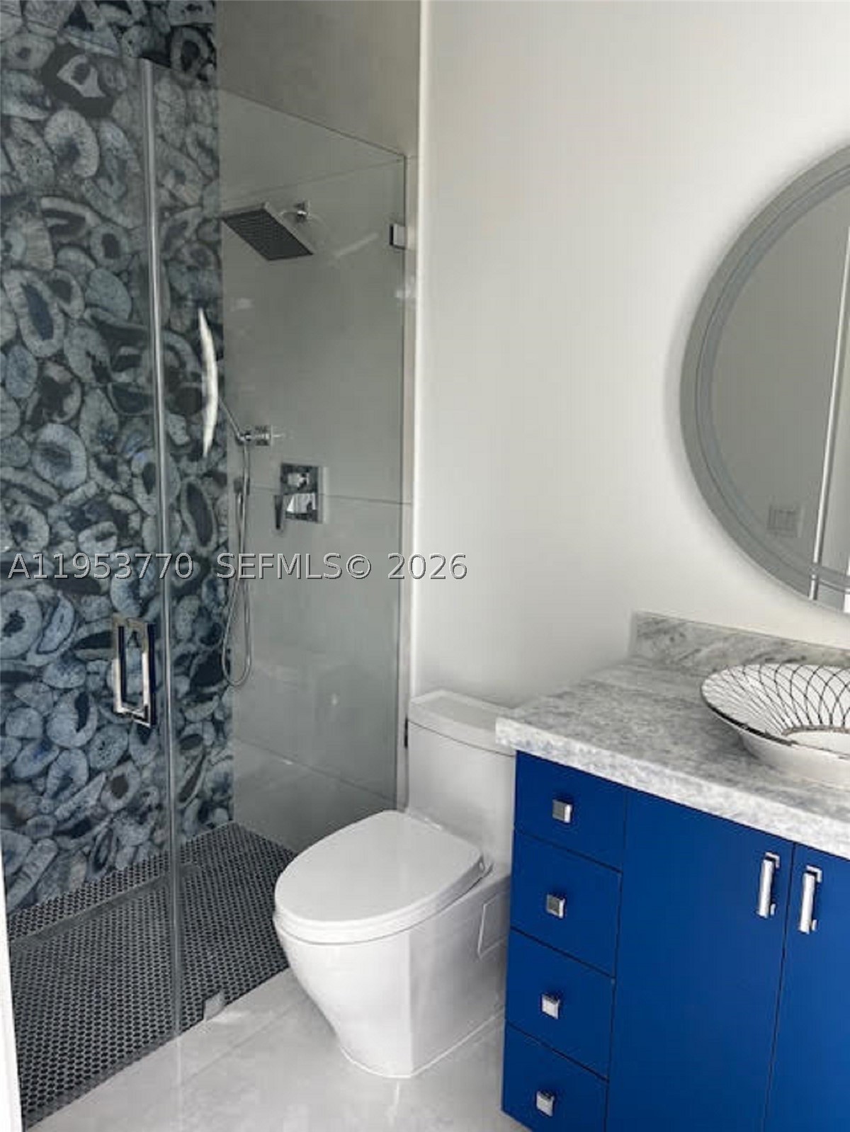 2 Hough Dr, Miami Springs FL 33166