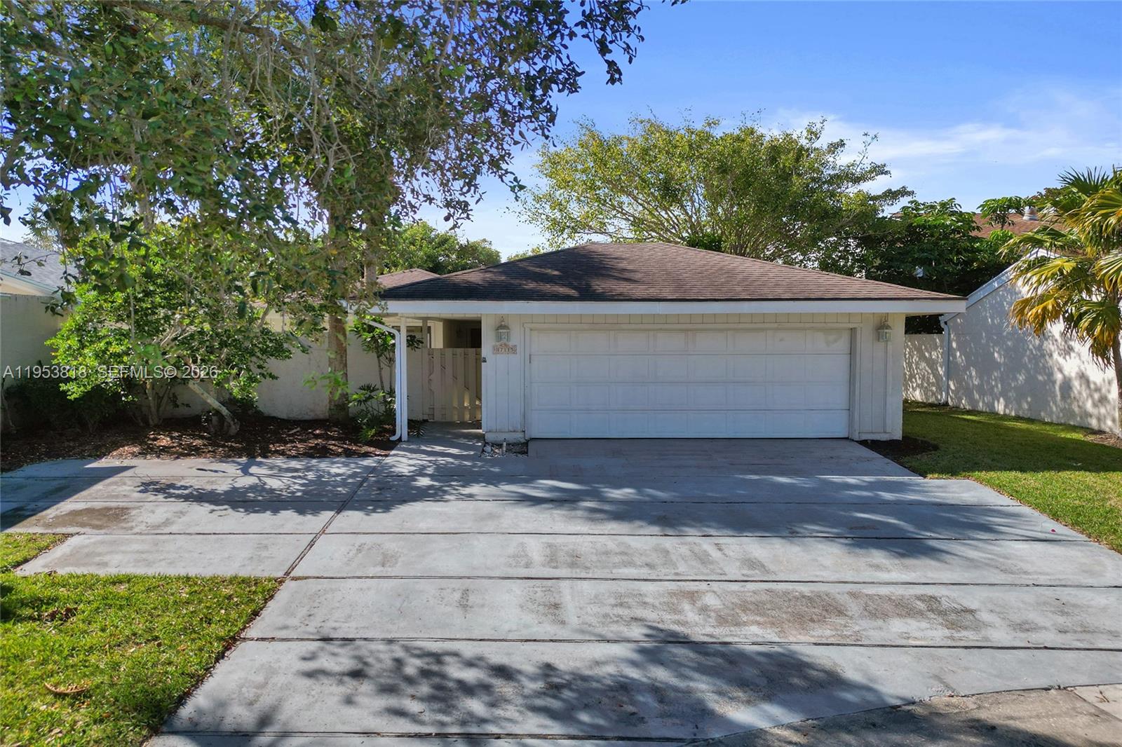 17115 Bay St, Jupiter FL 33477
