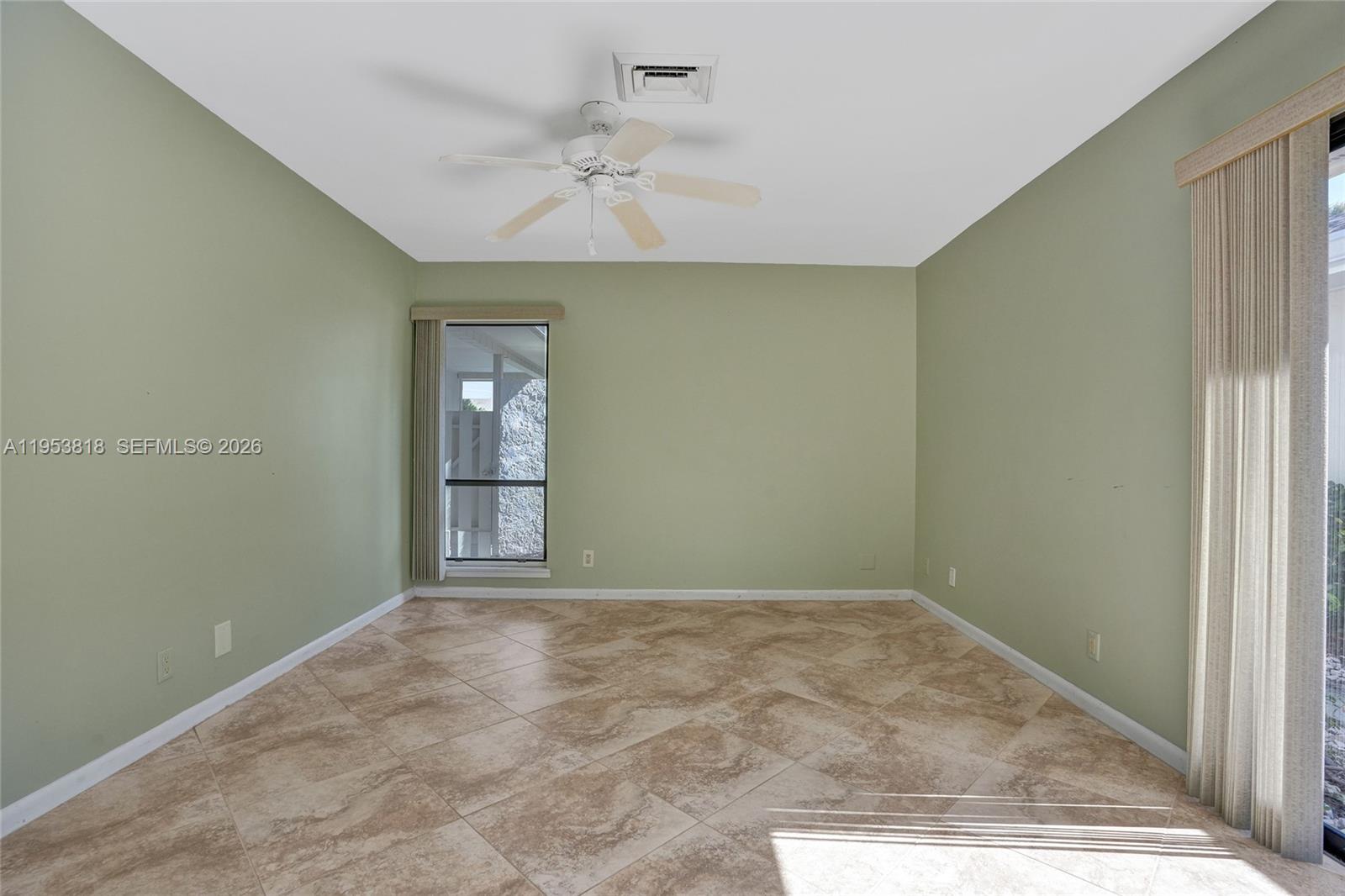 17115 Bay St, Jupiter FL 33477