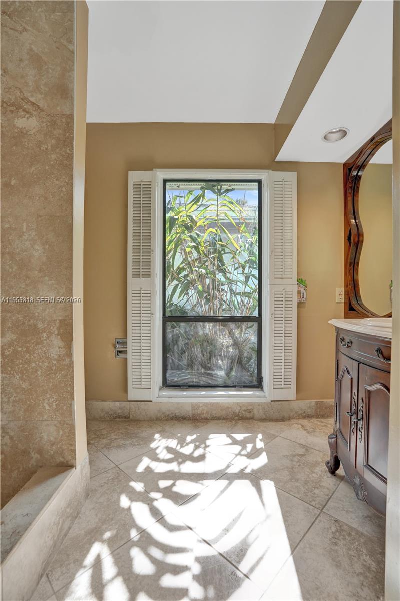 17115 Bay St, Jupiter FL 33477