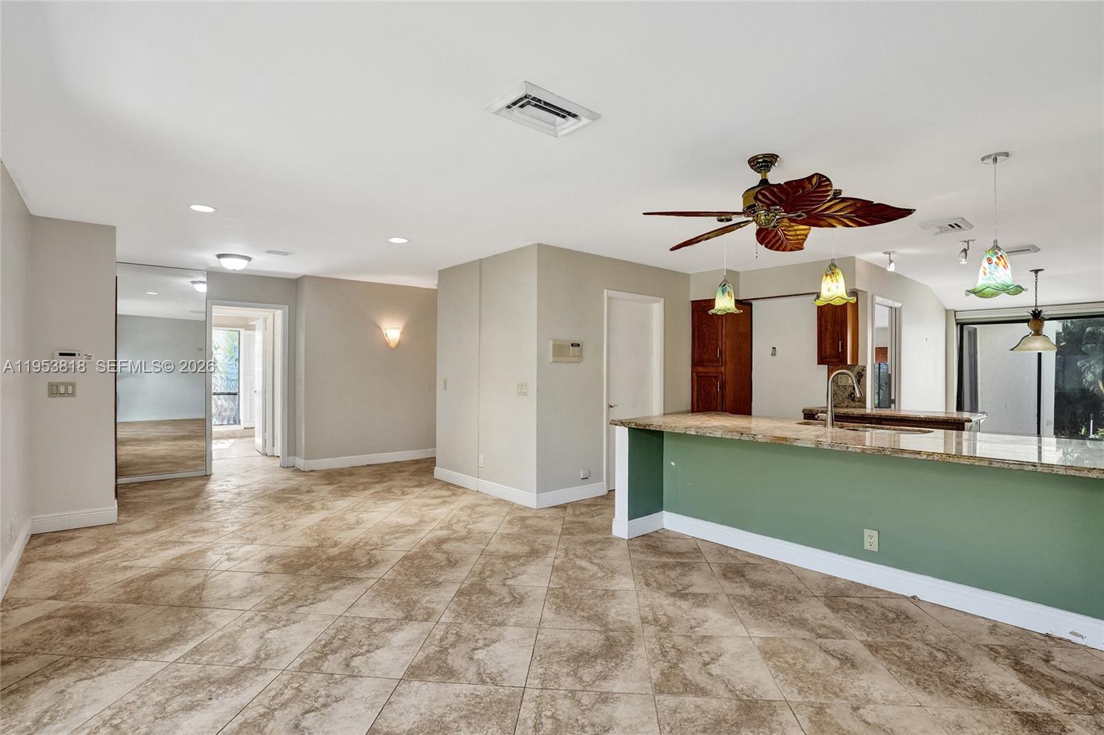 17115 Bay St, Jupiter FL 33477
