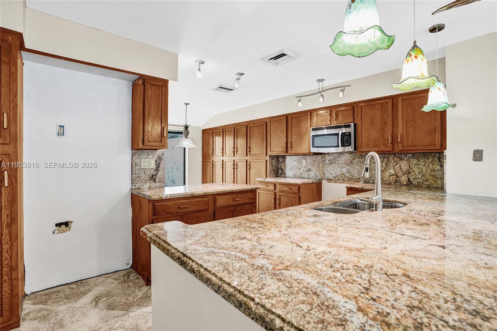 17115 Bay St, Jupiter FL 33477