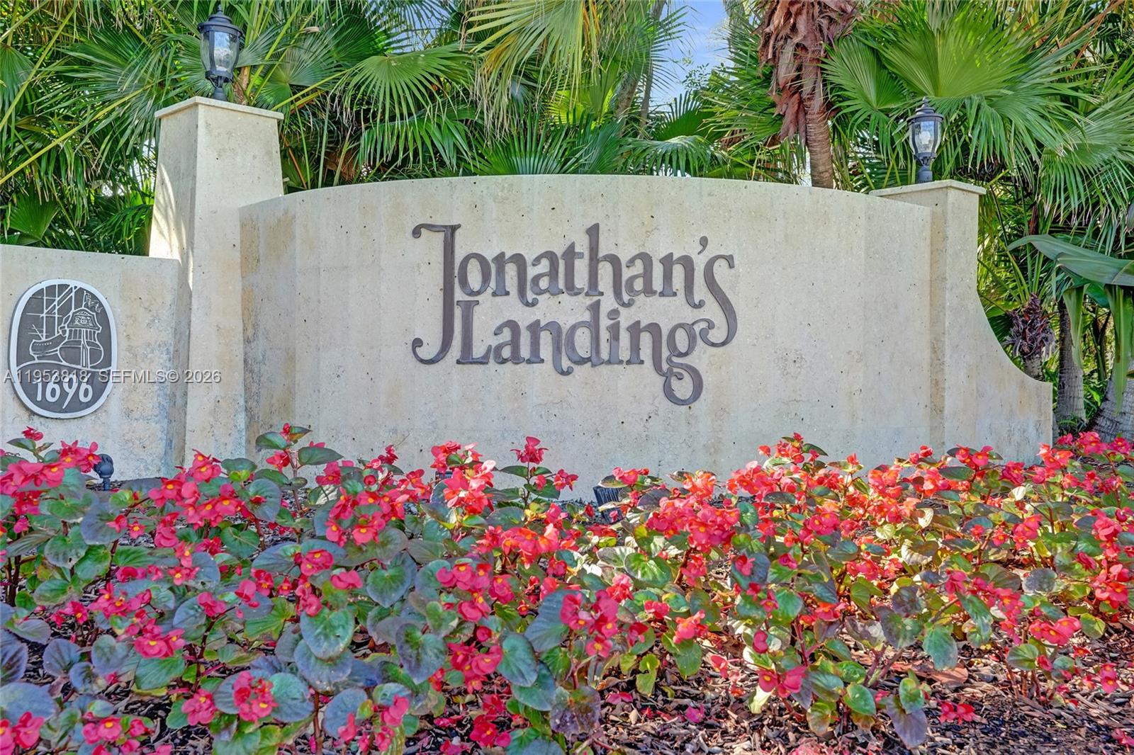 17115 Bay St, Jupiter FL 33477
