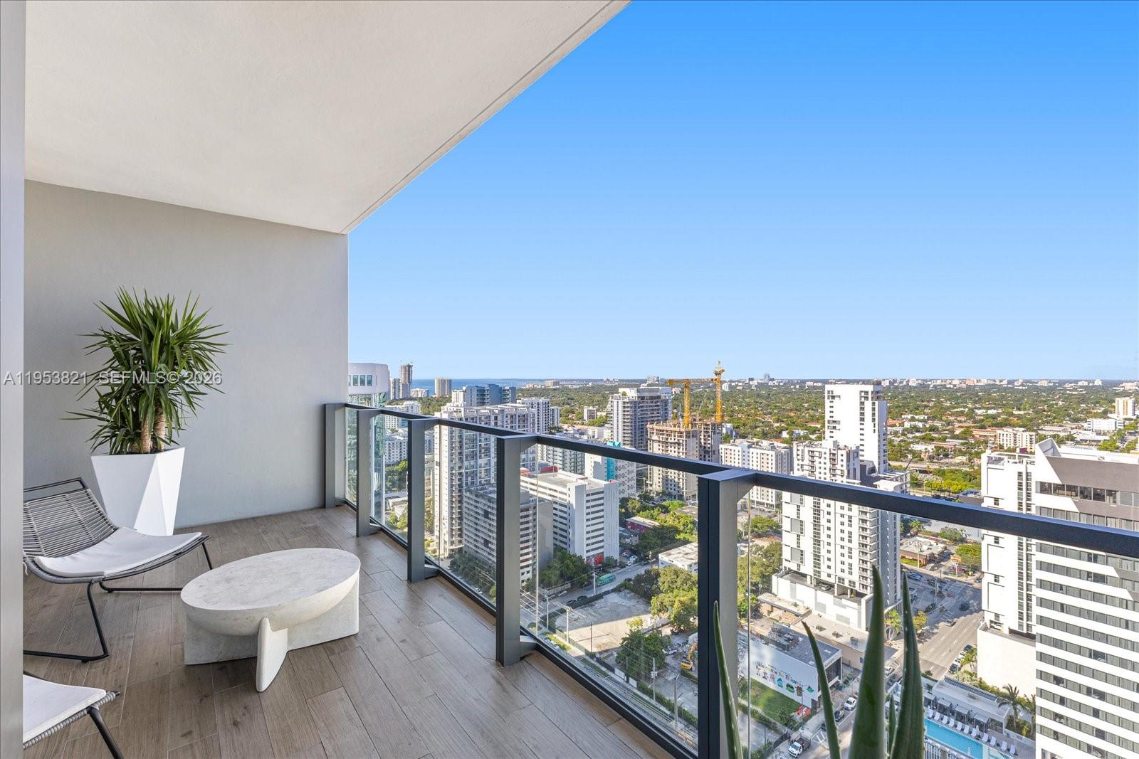 88 SW 7th St #2506, Miami FL 33130