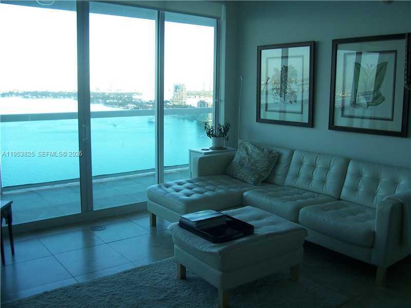 1800 N BAYSHORE DR #2505, Miami FL 33132