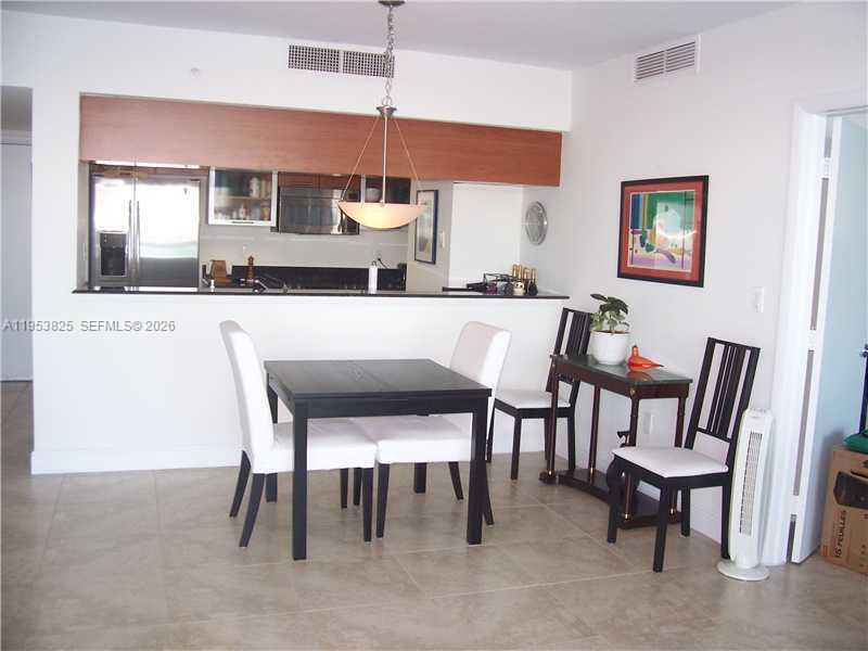 1800 N BAYSHORE DR #2505, Miami FL 33132