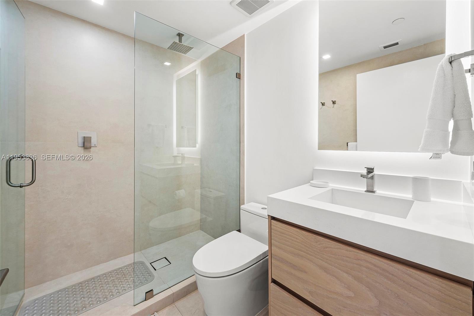 791 Crandon Blvd #901, Key Biscayne FL 33149