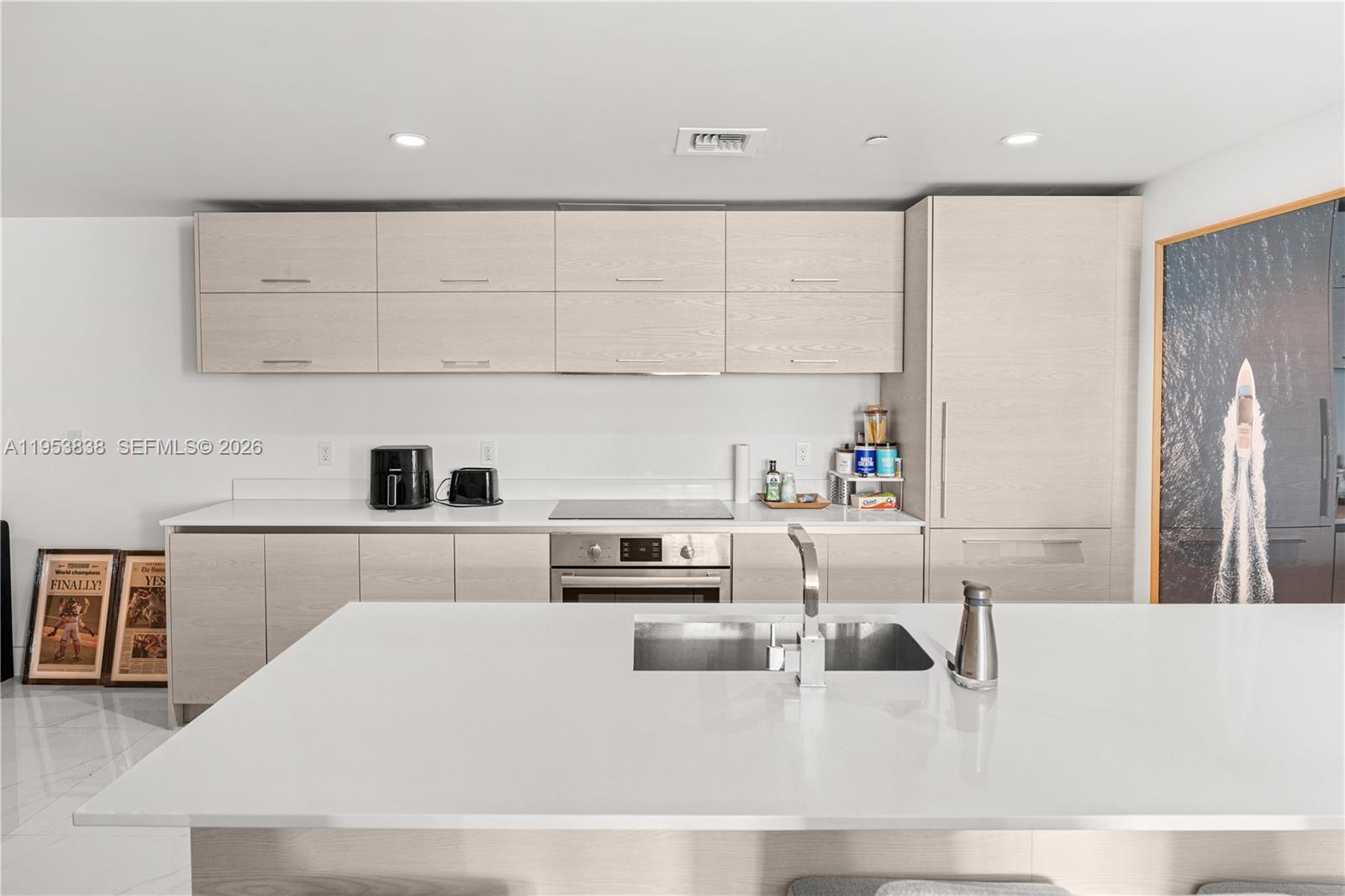 1300 S Miami Ave #2810, Miami FL 33130