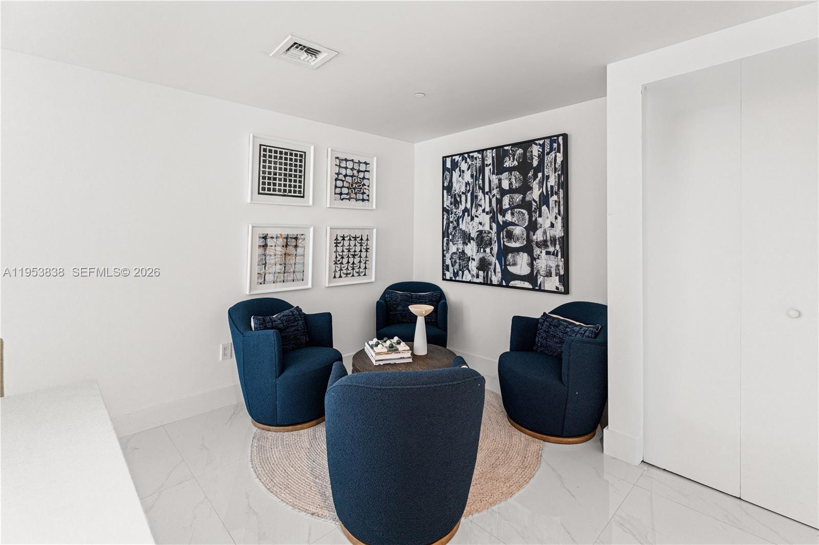 1300 S Miami Ave #2810, Miami FL 33130