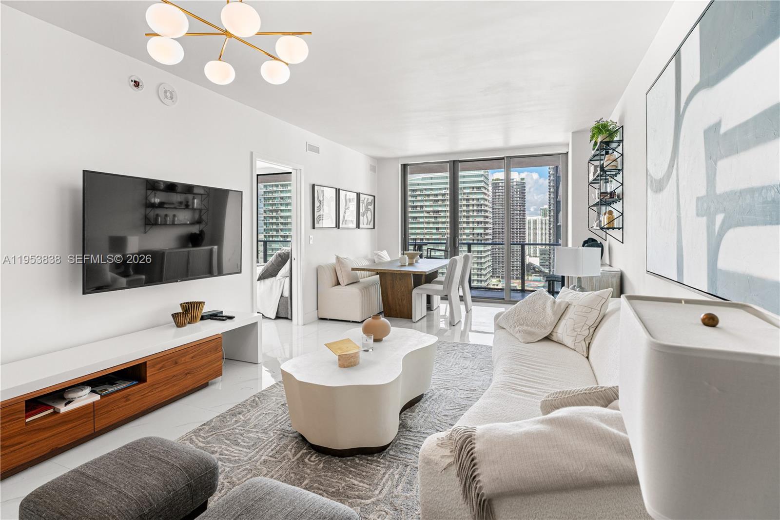 1300 S Miami Ave #2810, Miami FL 33130