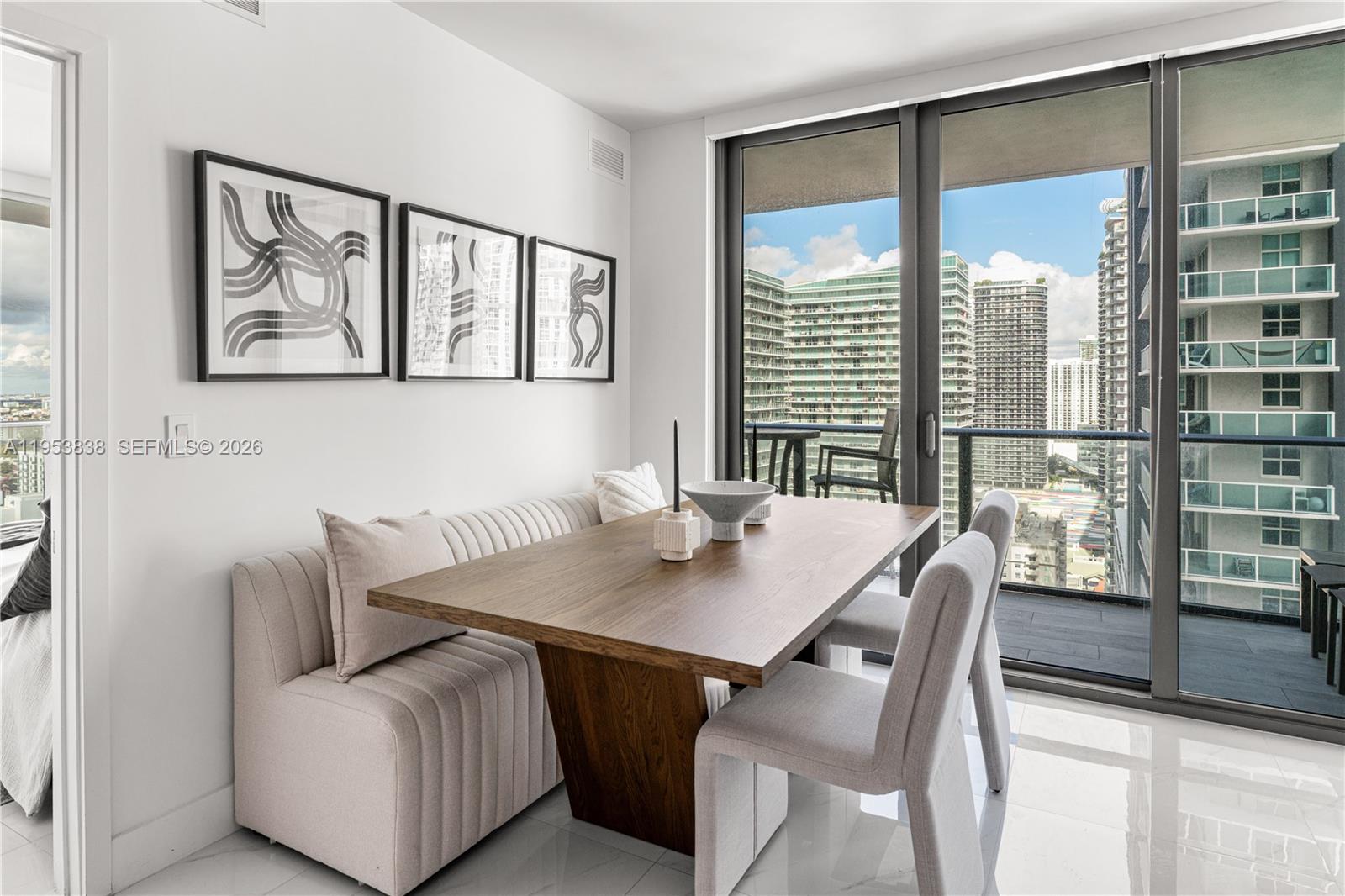 1300 S Miami Ave #2810, Miami FL 33130