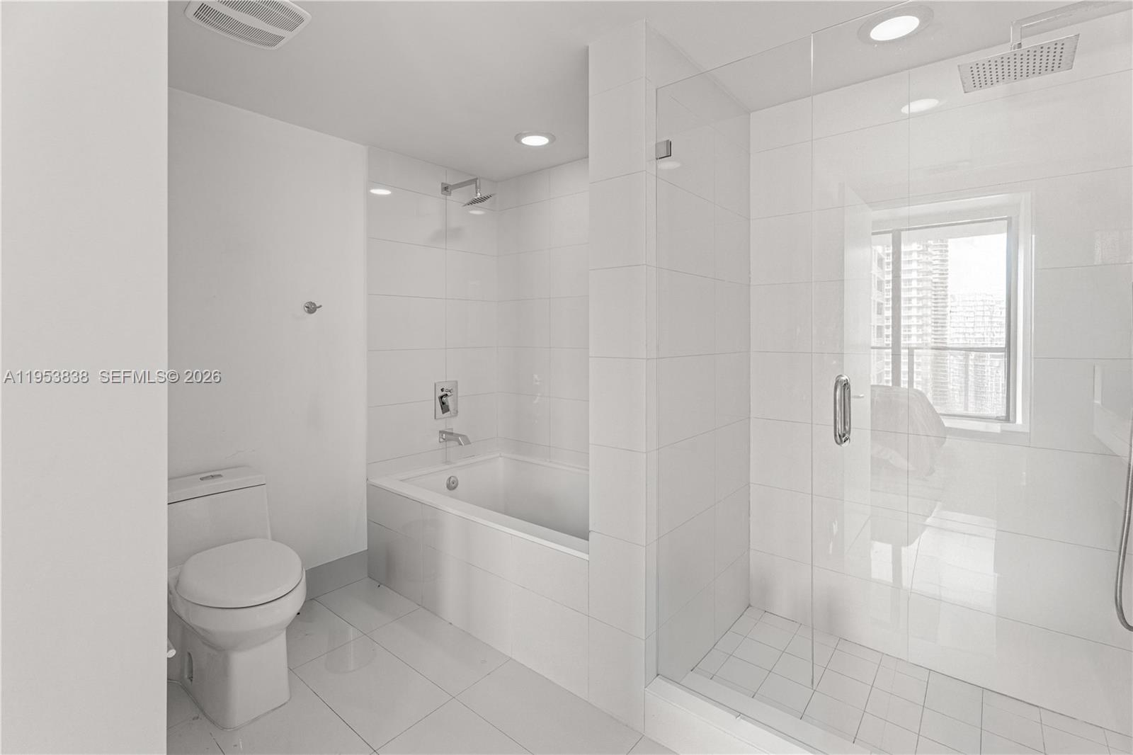 1300 S Miami Ave #2810, Miami FL 33130