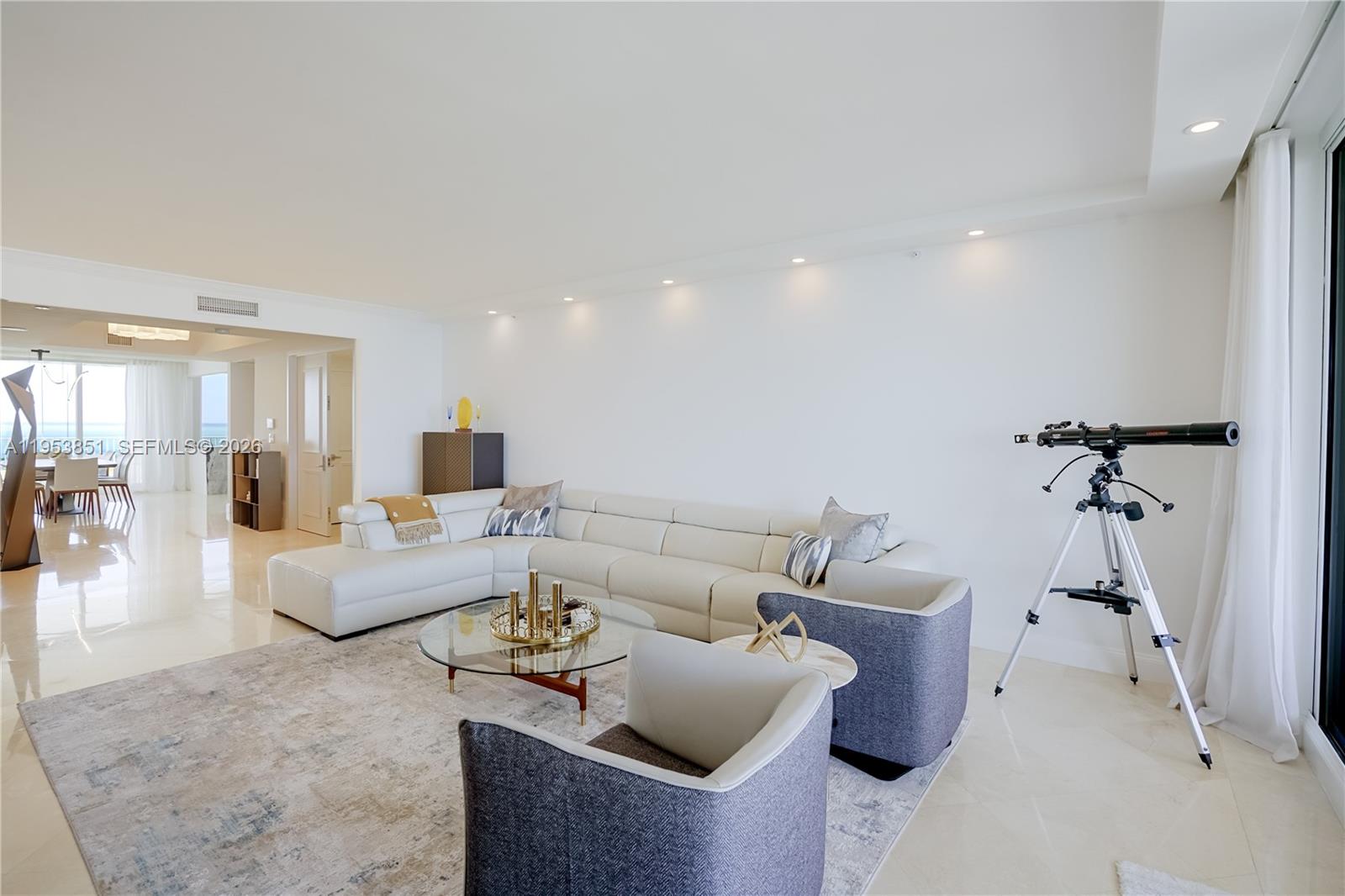 789 Crandon Blvd #1805, Key Biscayne FL 33149