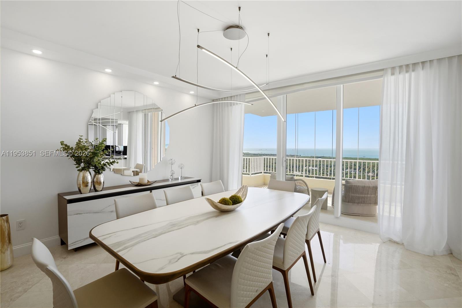 789 Crandon Blvd #1805, Key Biscayne FL 33149