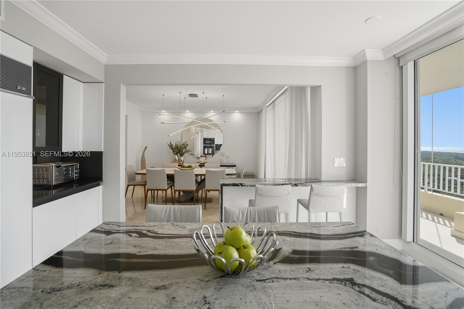 789 Crandon Blvd #1805, Key Biscayne FL 33149