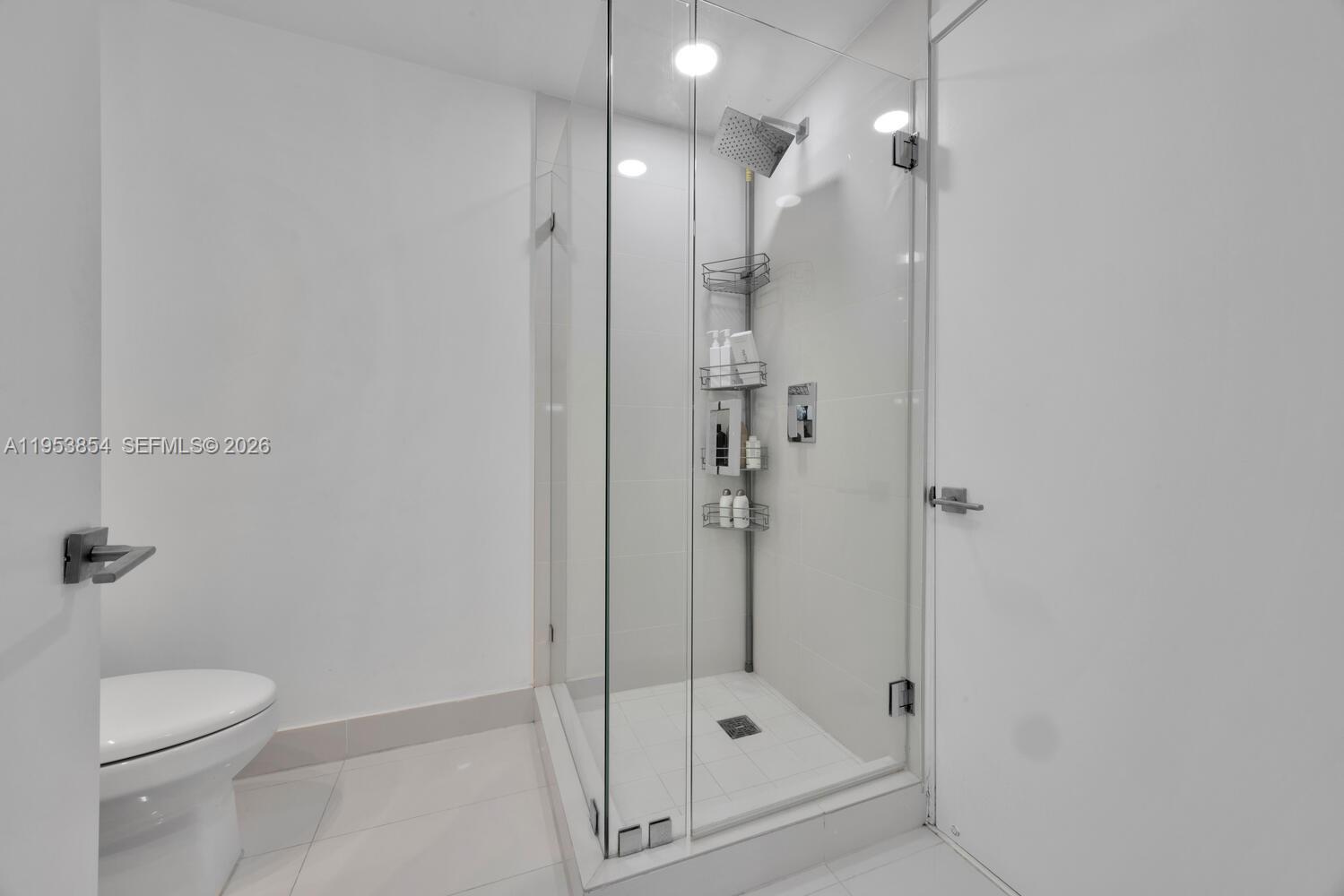 55 SW 9th St #2406, Miami FL 33130