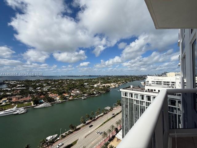 4779 Collins Ave #2506, Miami Beach FL 33140