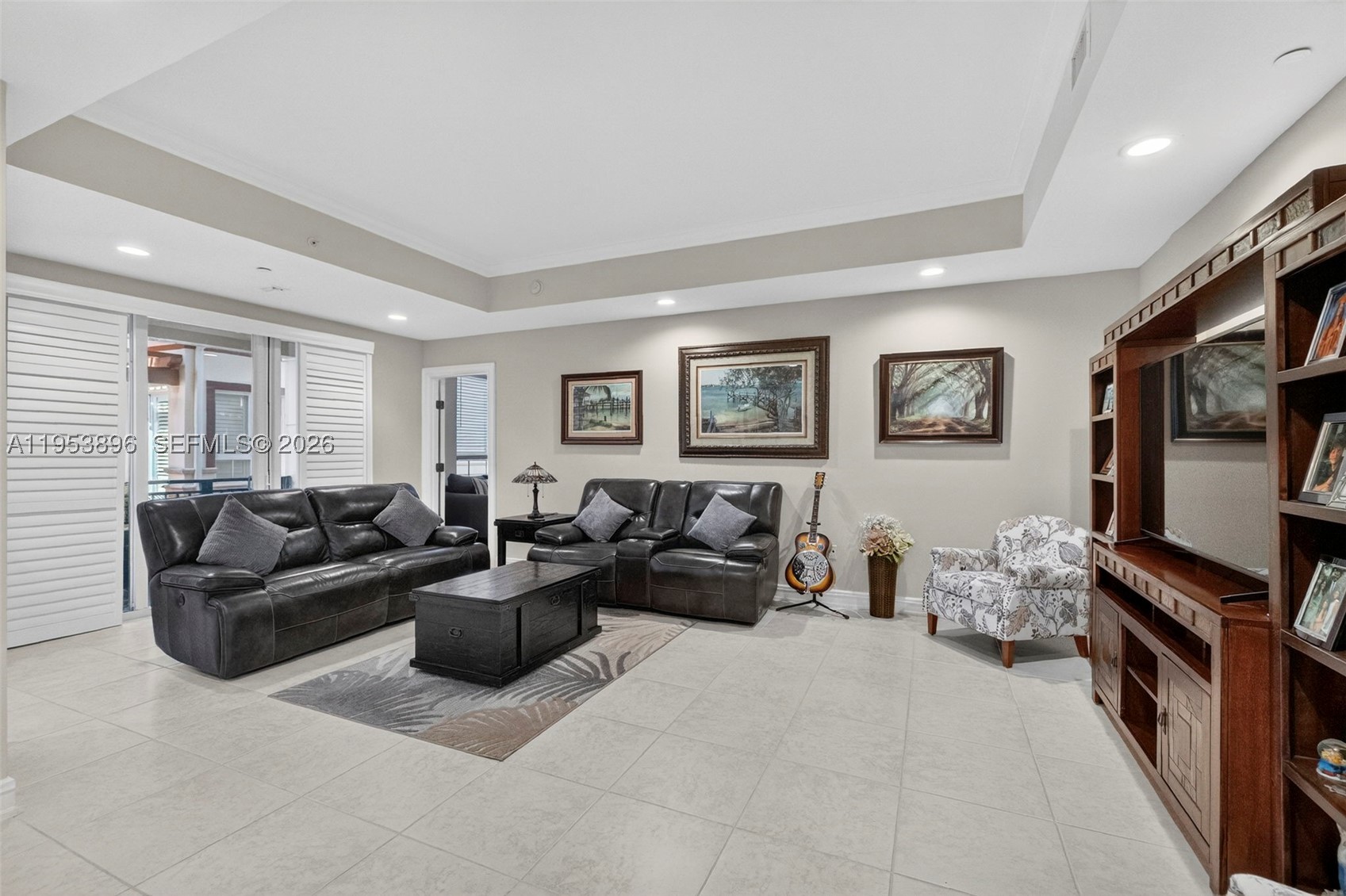 16135 Emerald Estates Dr #162, Weston FL 33331