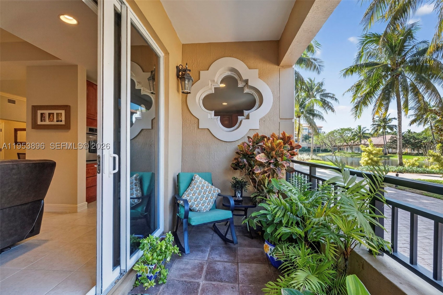 16135 Emerald Estates Dr #162, Weston FL 33331