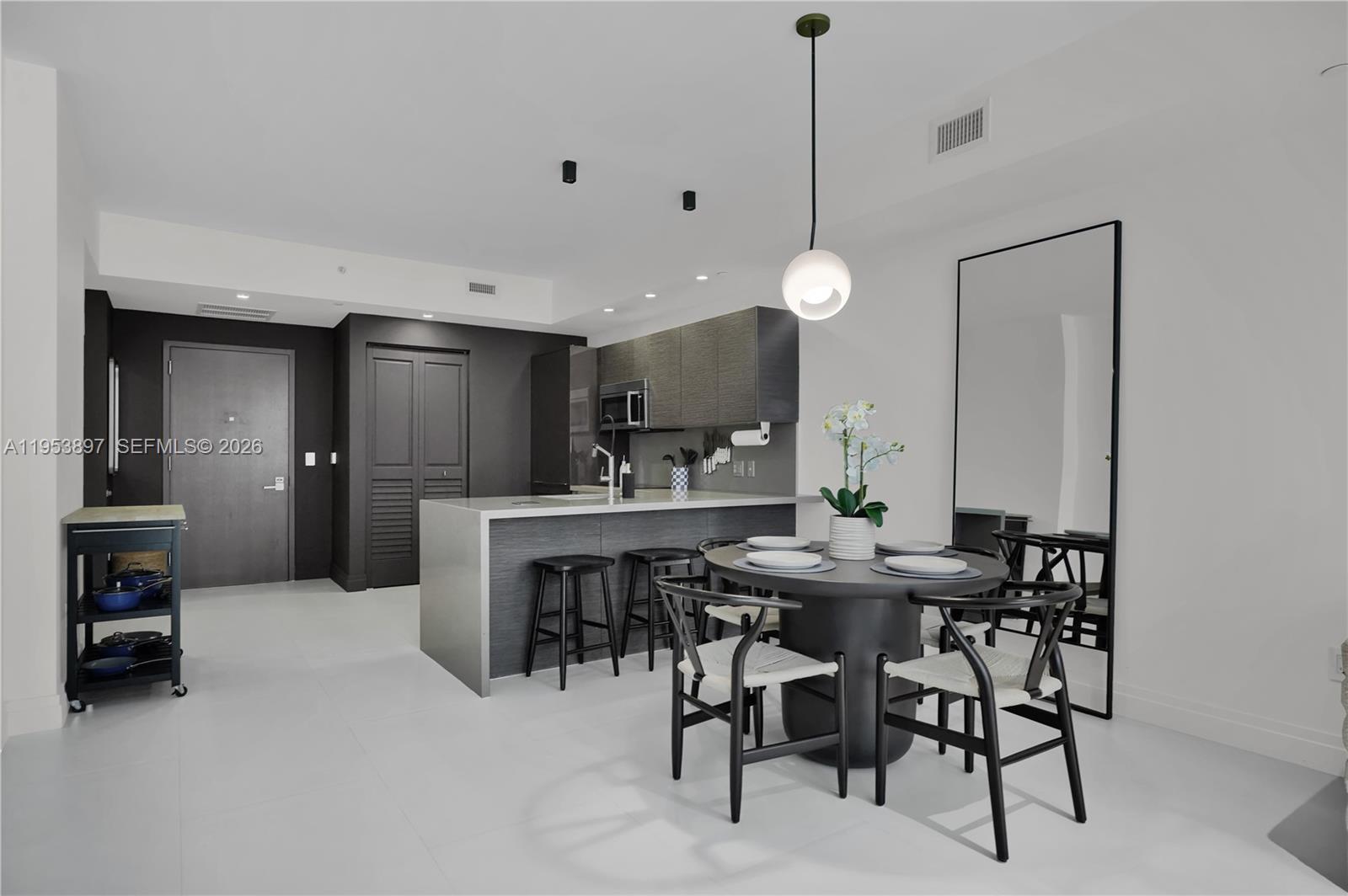 1080 Brickell Ave #1802, Miami FL 33131