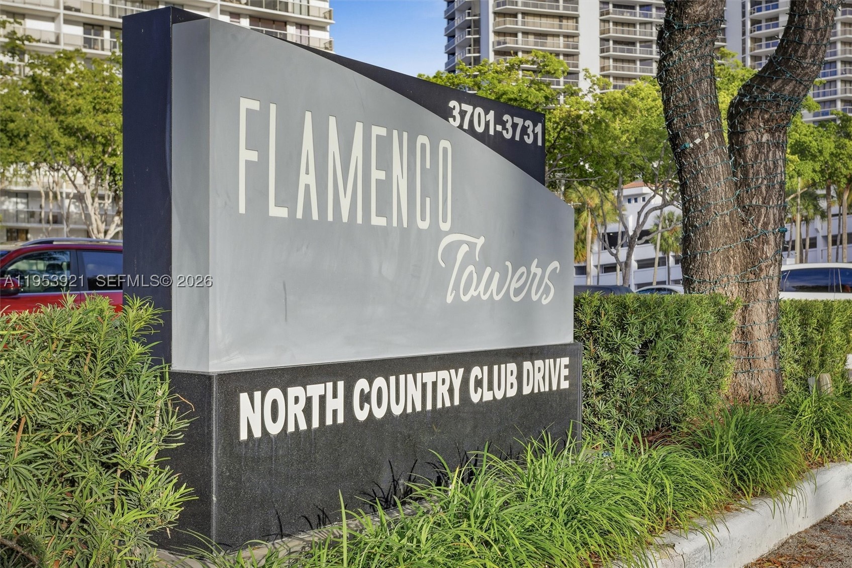 3731 N Country Club Dr #1421, Aventura FL 33180