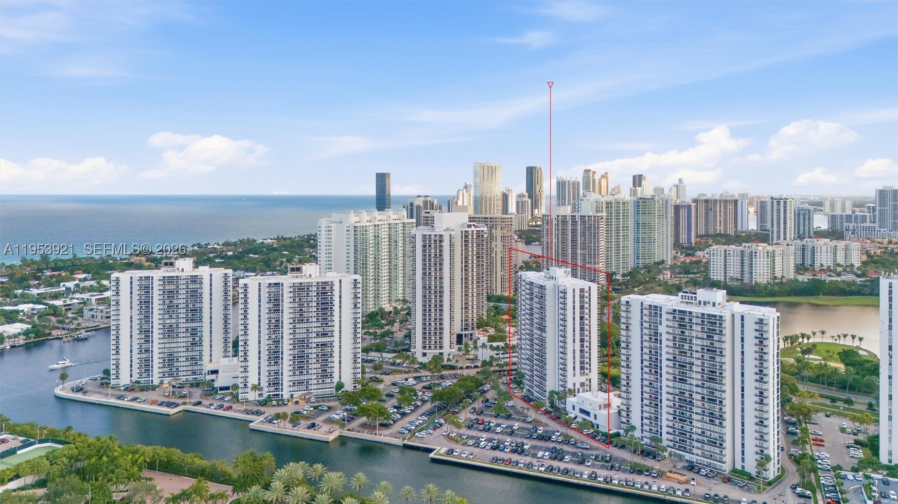 3731 N Country Club Dr #1421, Aventura FL 33180