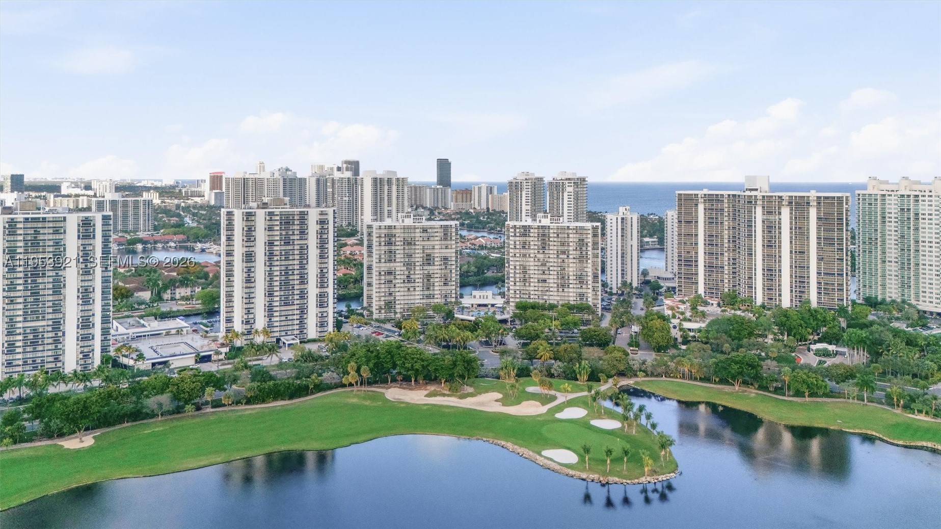 3731 N Country Club Dr #1421, Aventura FL 33180