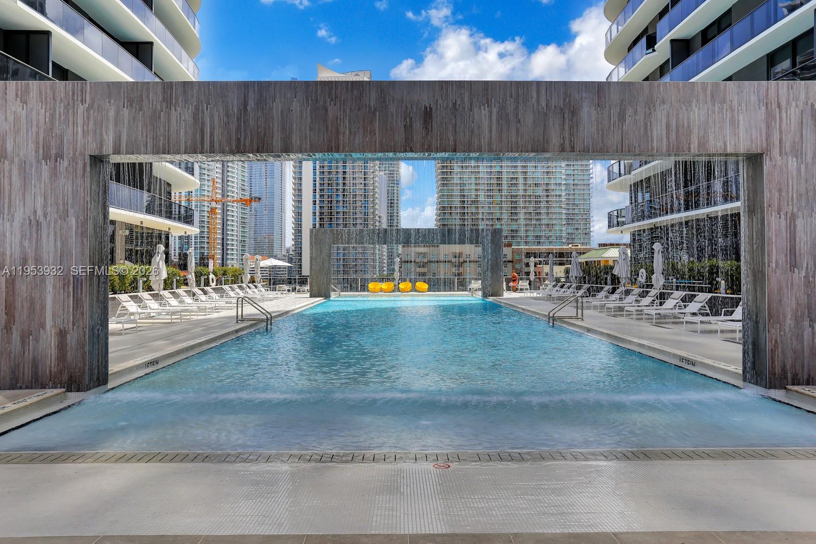 45 SW 9th St #1806, Miami FL 33130