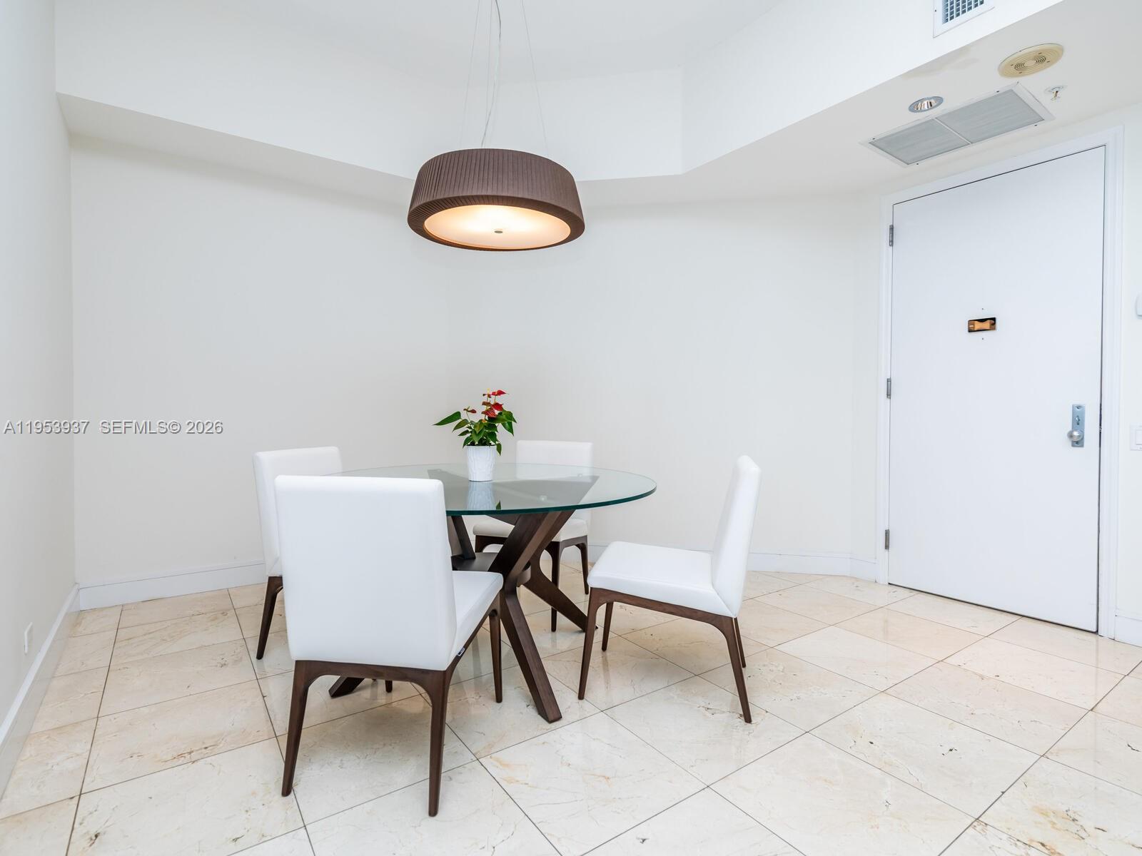 888 Brickell Key Dr #210, Miami FL 33131