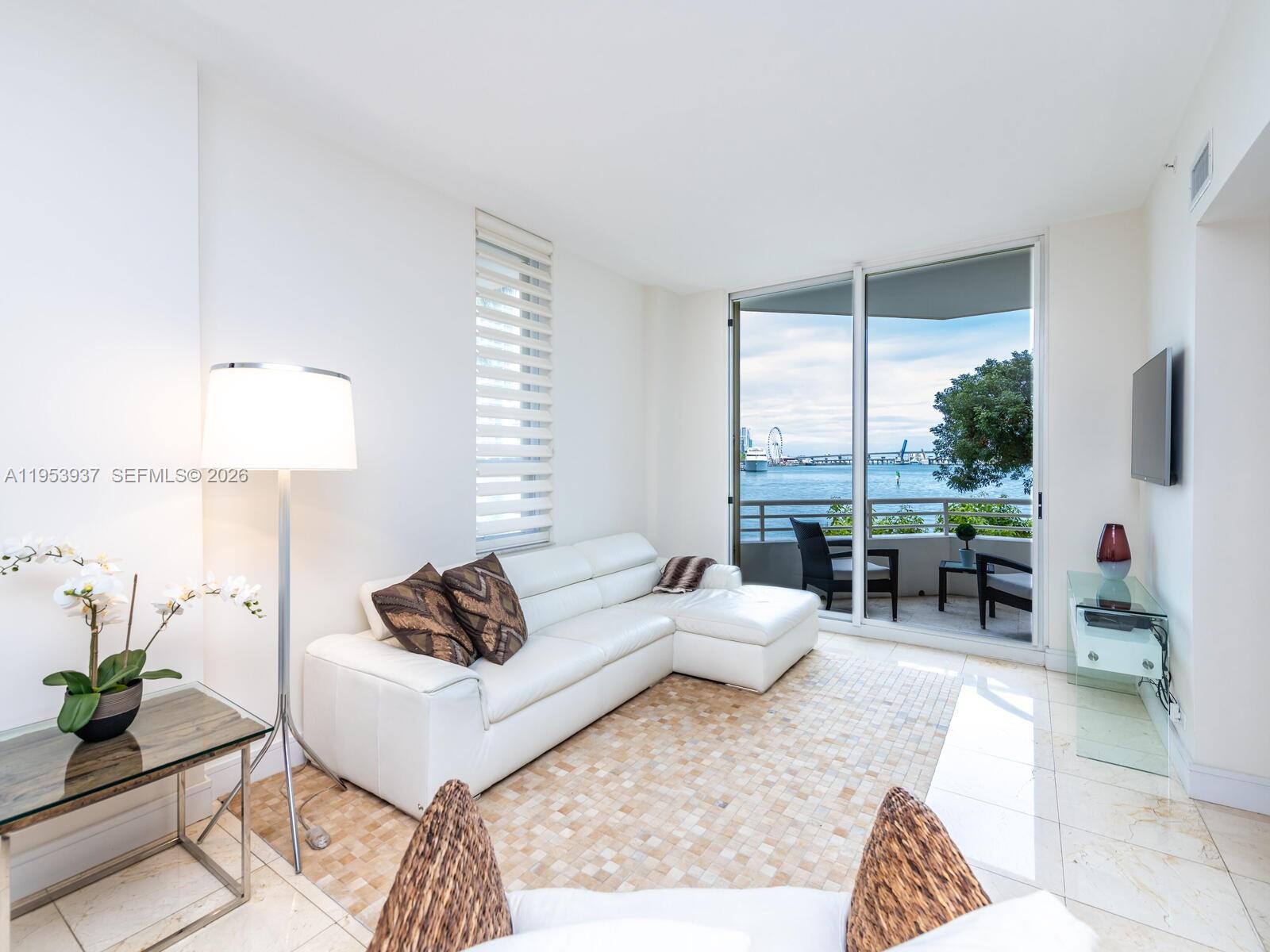 888 Brickell Key Dr #210, Miami FL 33131