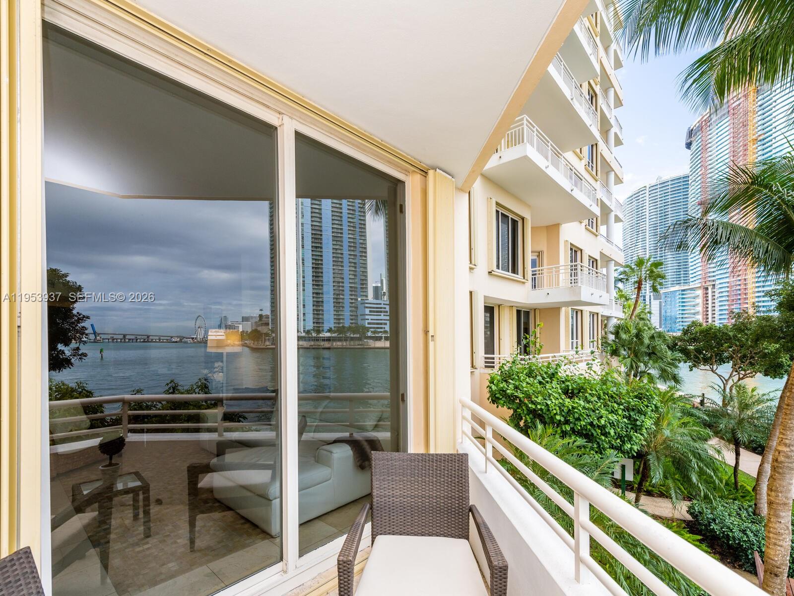 888 Brickell Key Dr #210, Miami FL 33131