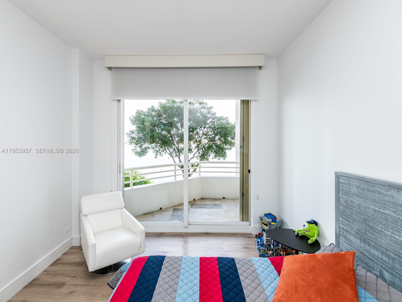 888 Brickell Key Dr #210, Miami FL 33131