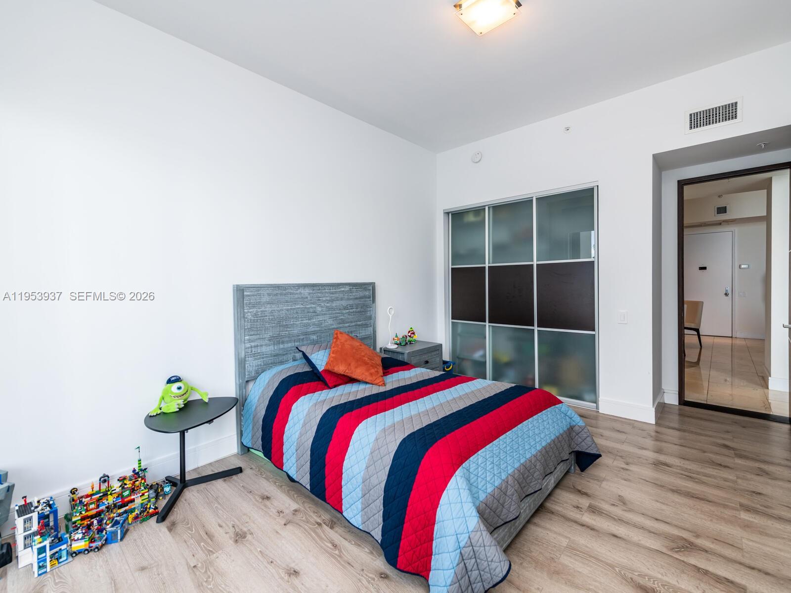 888 Brickell Key Dr #210, Miami FL 33131