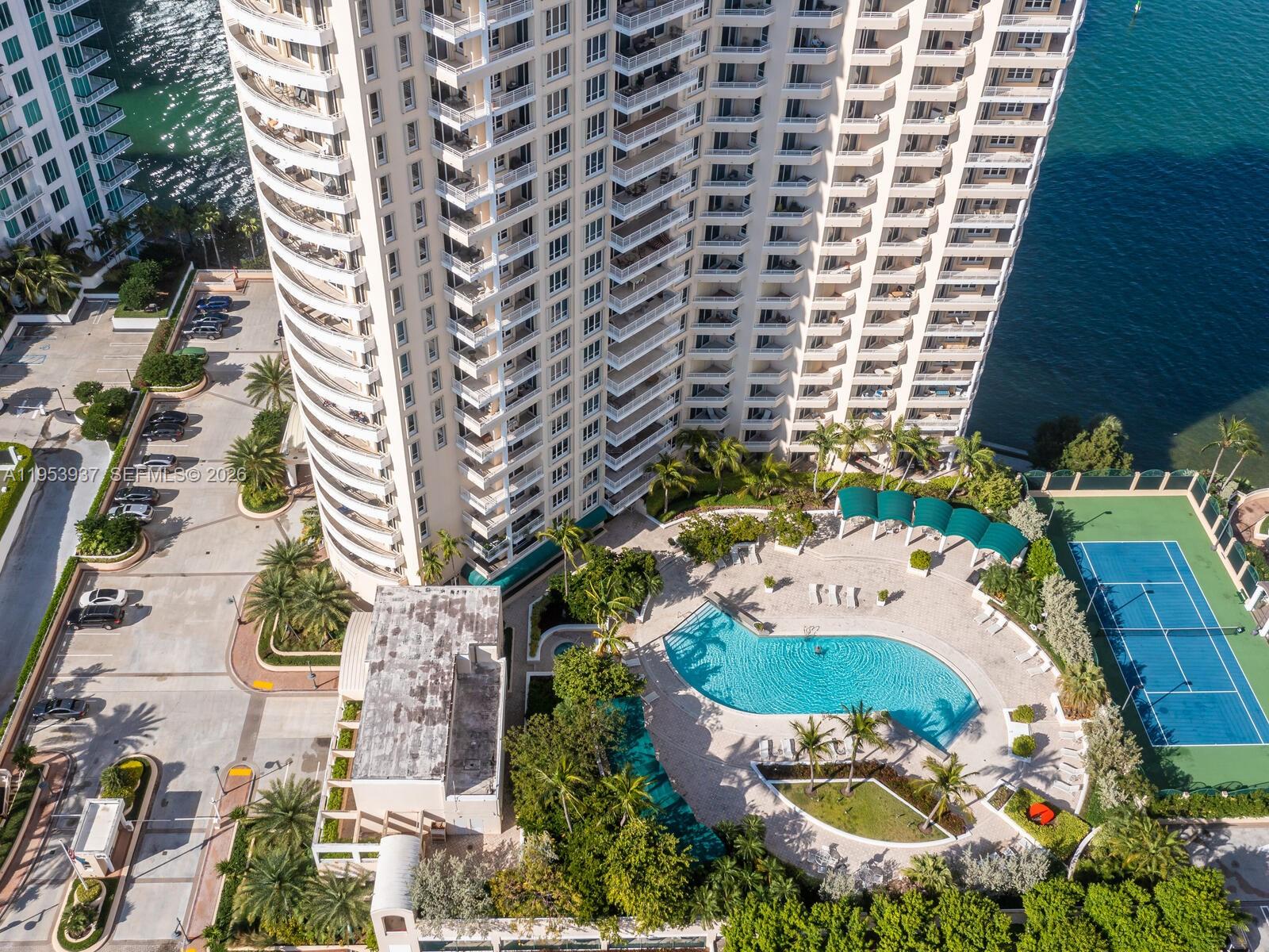 888 Brickell Key Dr #210, Miami FL 33131