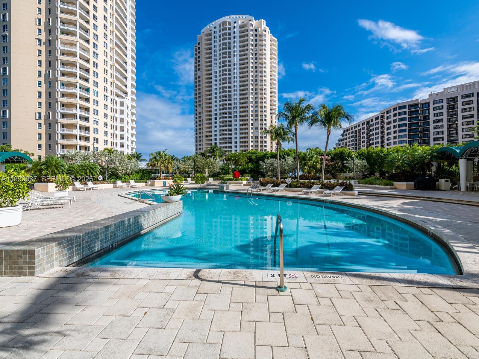 888 Brickell Key Dr #210, Miami FL 33131