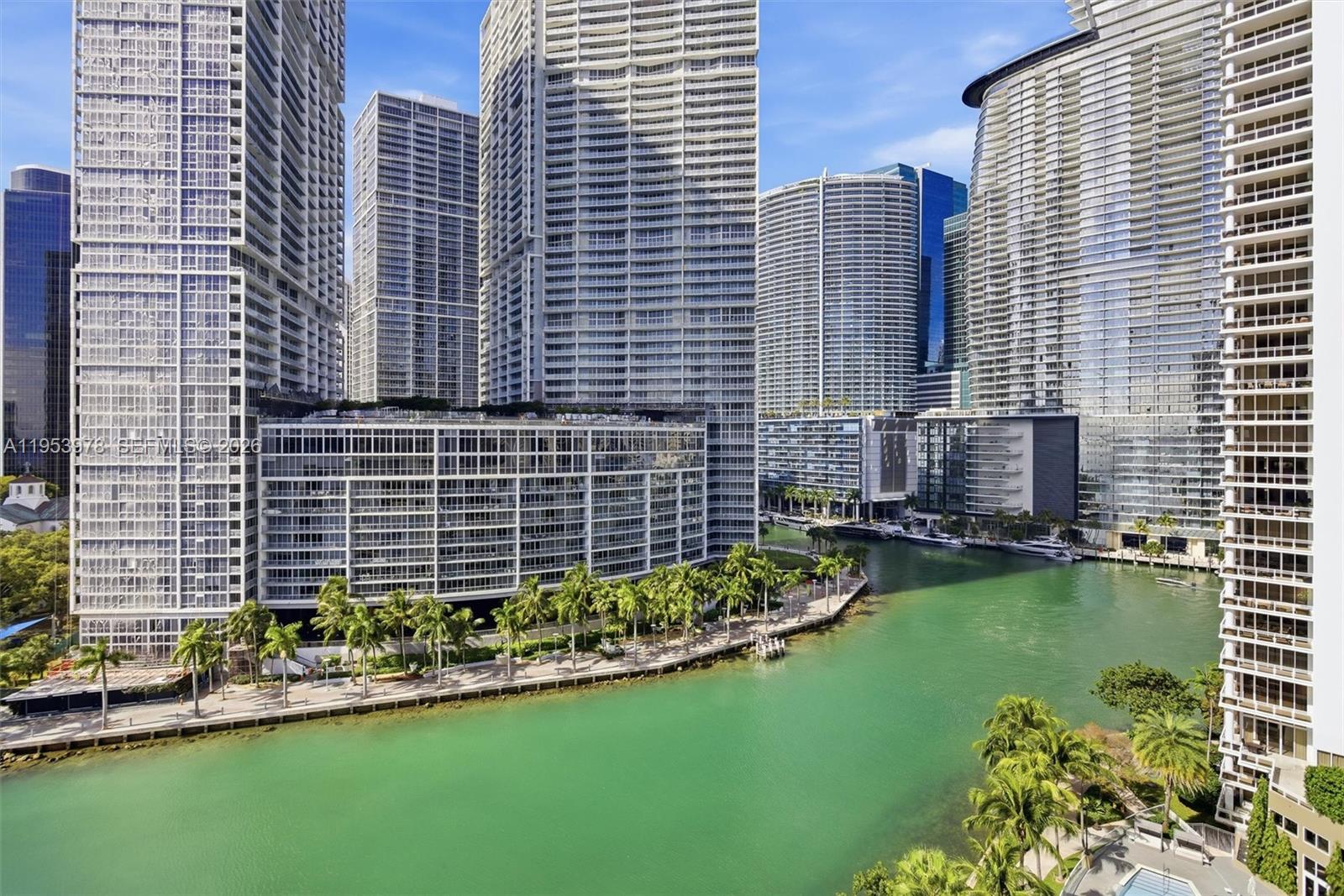 801 Brickell Key Blvd #1404, Miami FL 33131